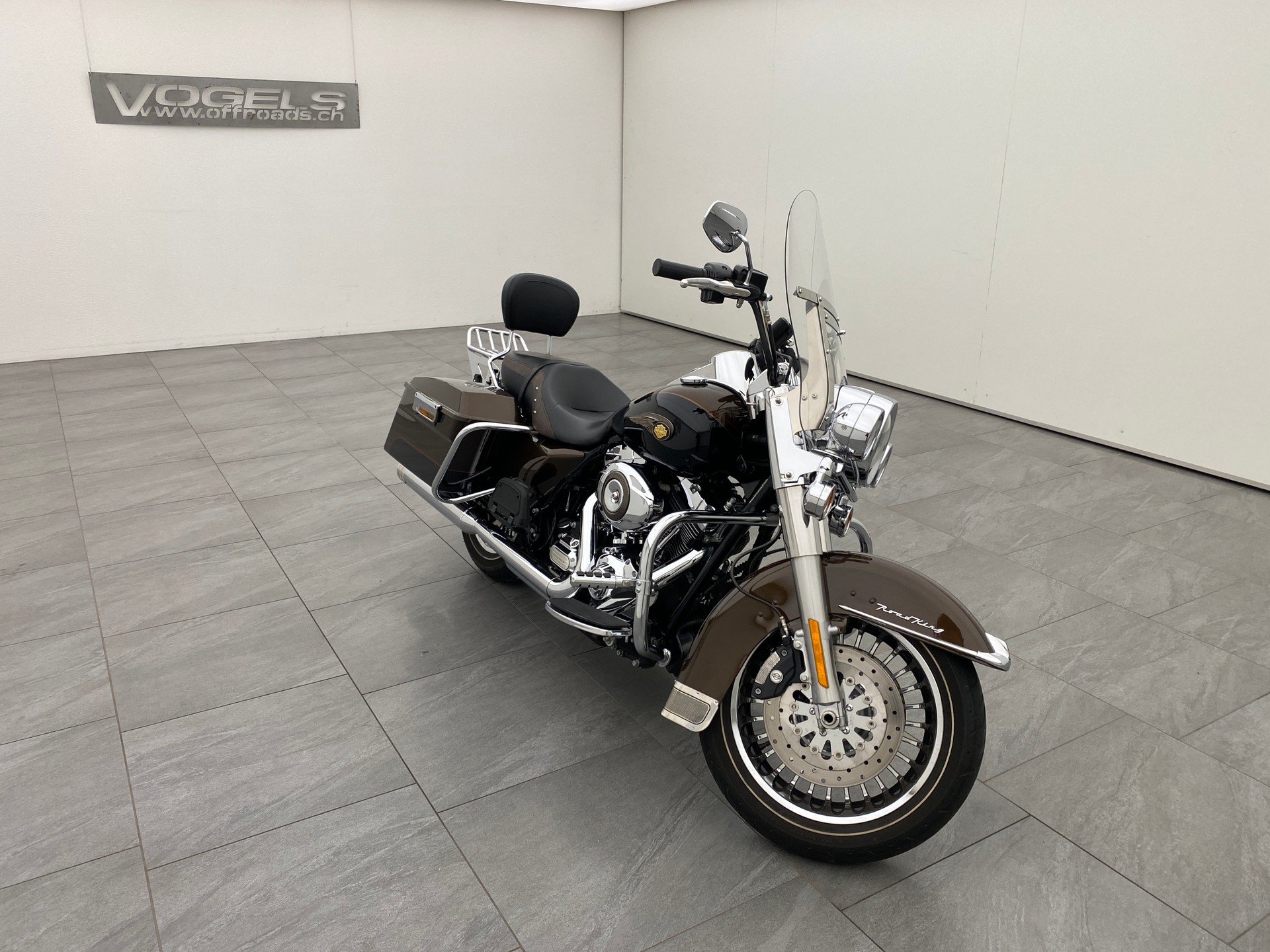 HARLEY-DAVIDSON FLHR Road King Classic 103 ABS Anniversary-image-3
