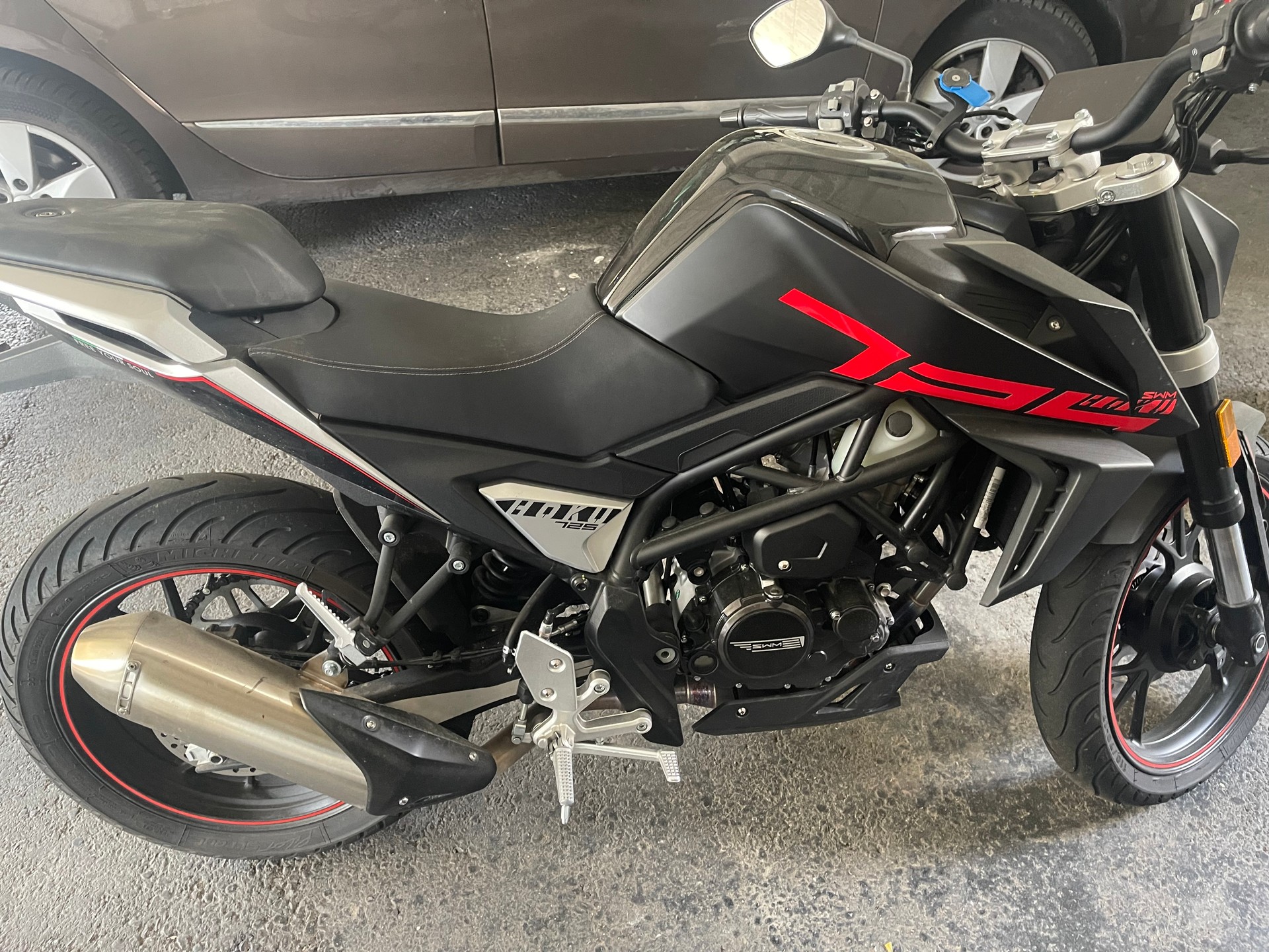 SWM 125-image-1