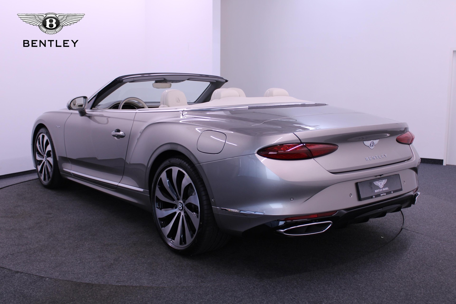 BENTLEY Continental GTC 4.0 V8 Hybrid Azure-image-3