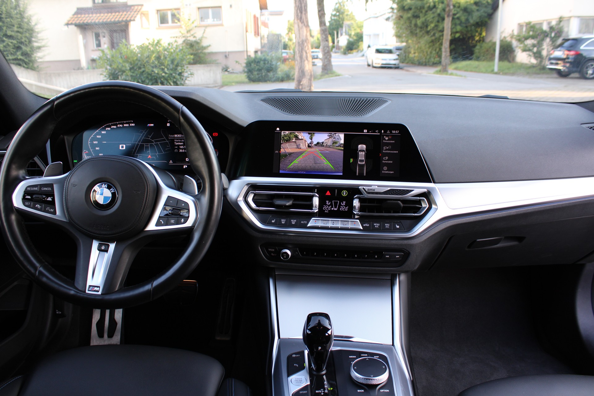 BMW 320d xDrive M Sport-image-8