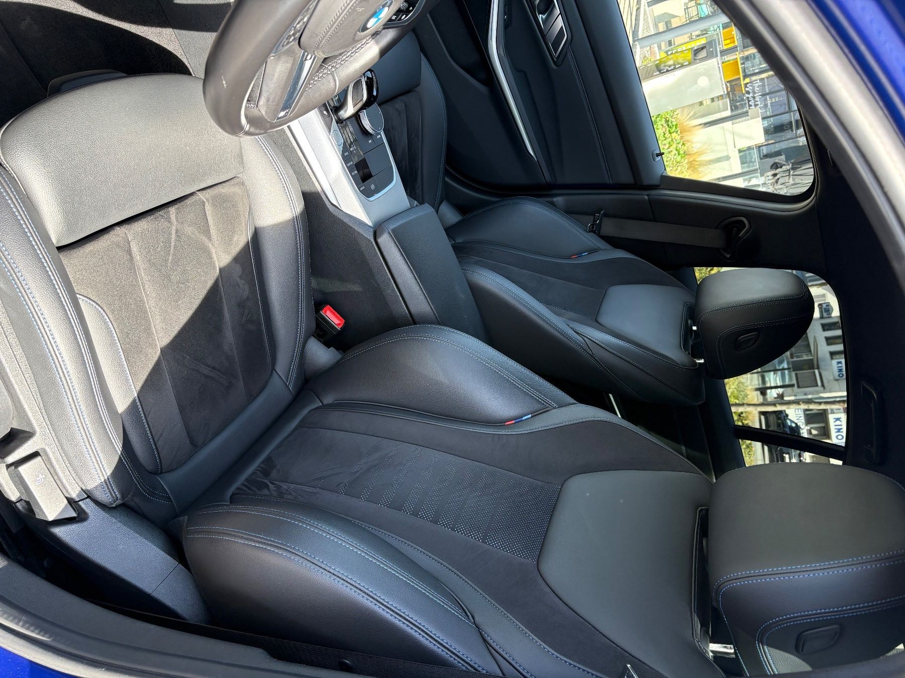 BMW 320d xDrive M Sport-image-5