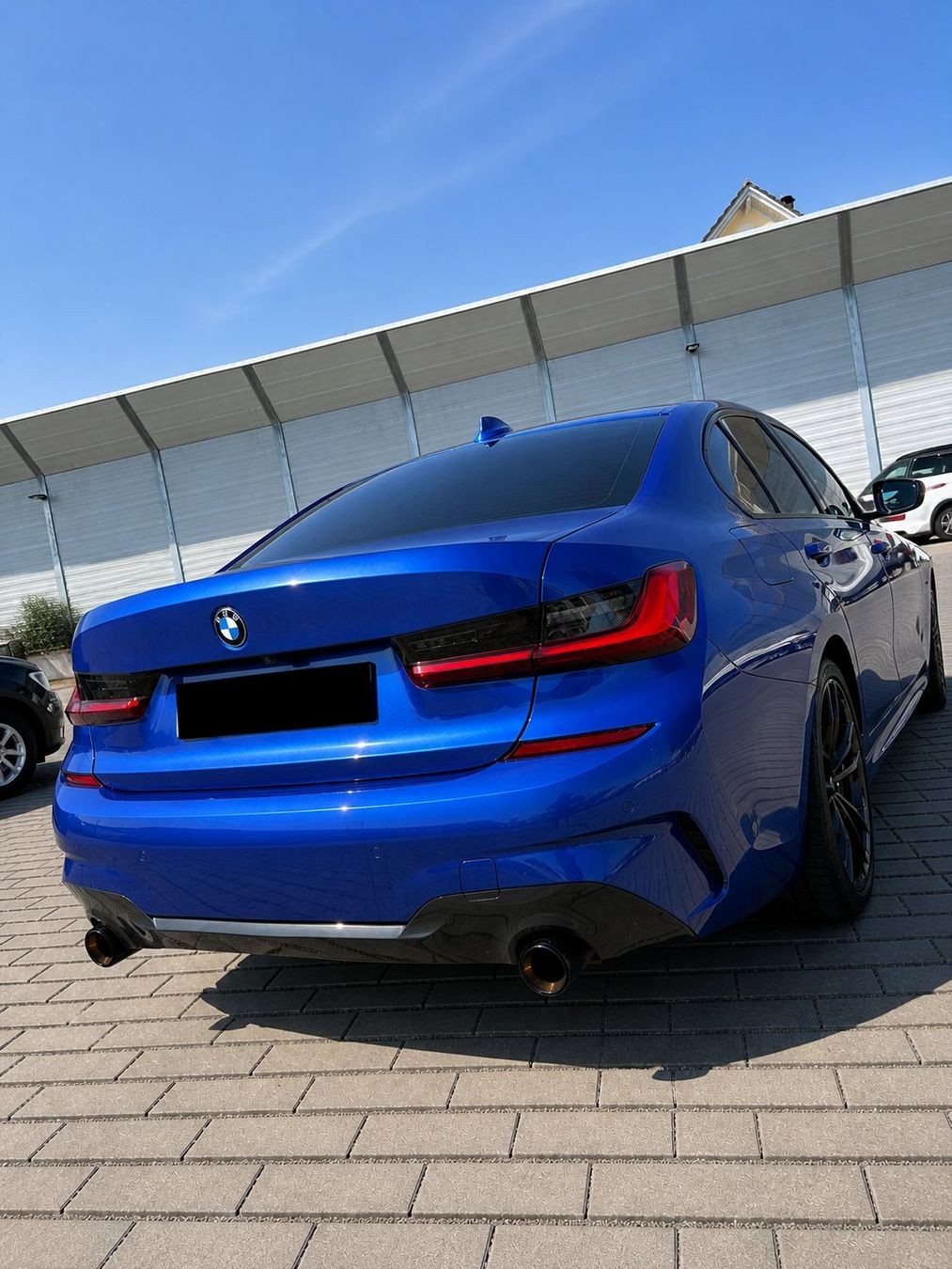 BMW 320d xDrive M Sport-image-3