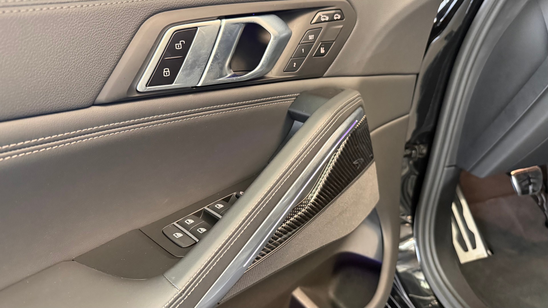 BMW X6 30d xDrive-image-10