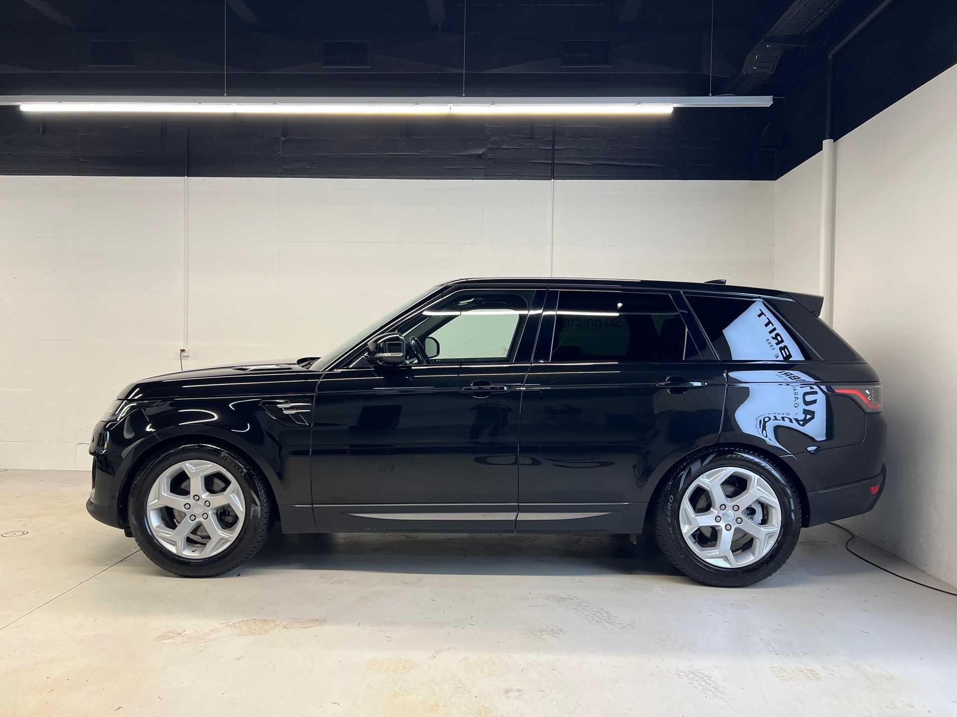 LAND ROVER Range Rover Sport 2.0 Si4 SE-image-7