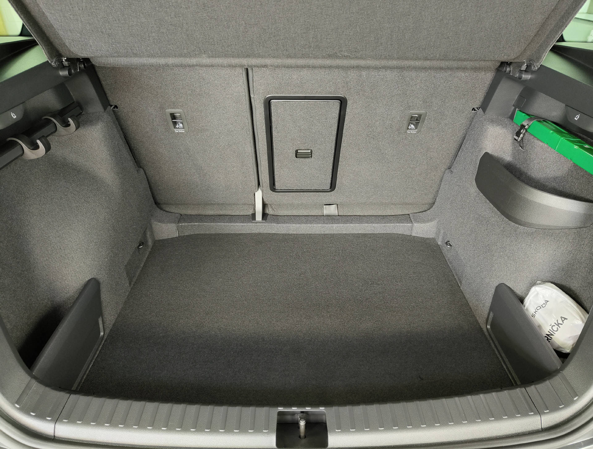 SKODA Karoq 1.5 TSI SportLine DSG-image-14