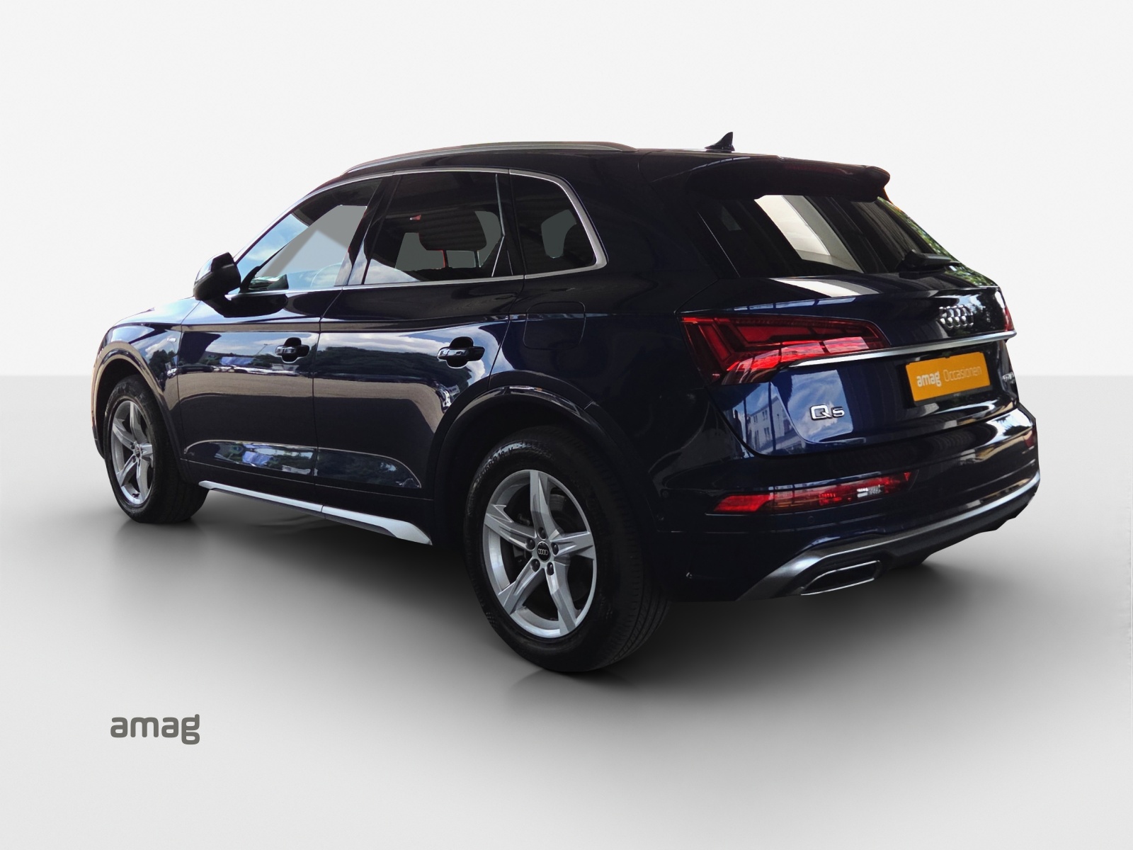 AUDI Q5 50 TFSI e PHEV S line quattro S-tronic-image-2