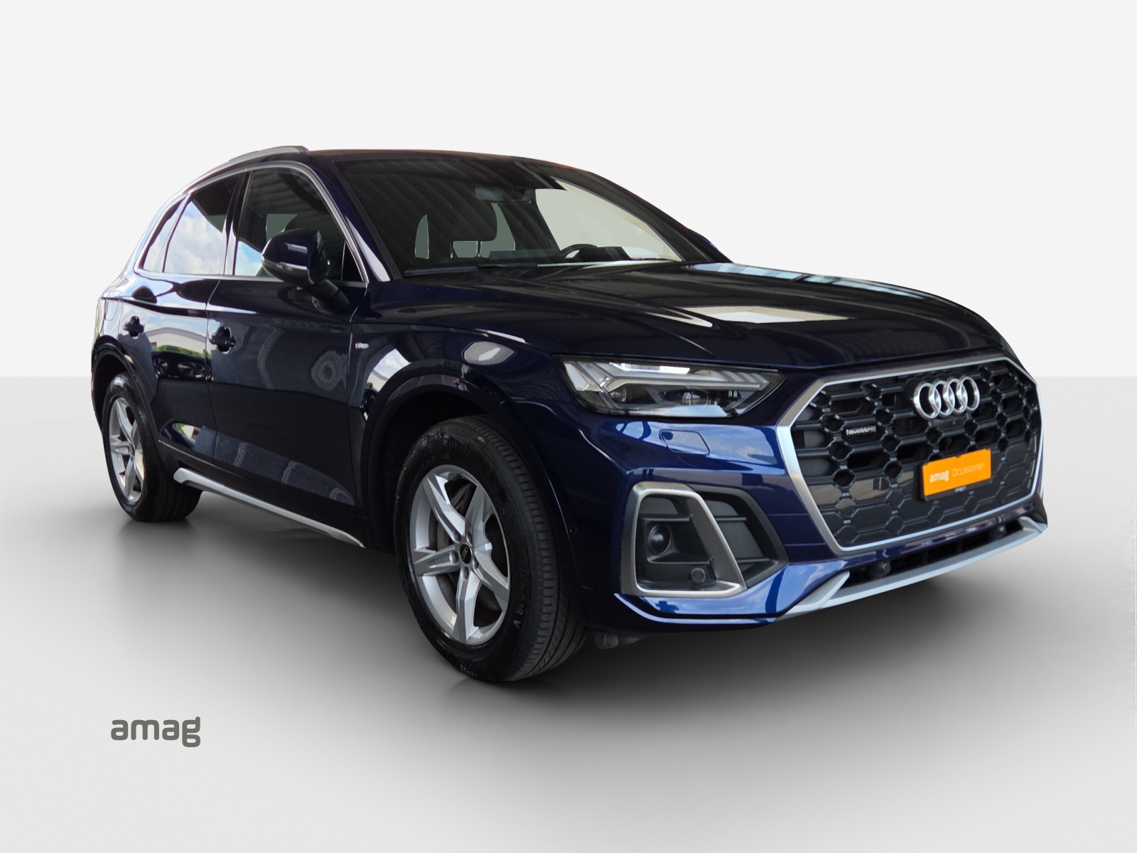 AUDI Q5 50 TFSI e PHEV S line quattro S-tronic-image-5