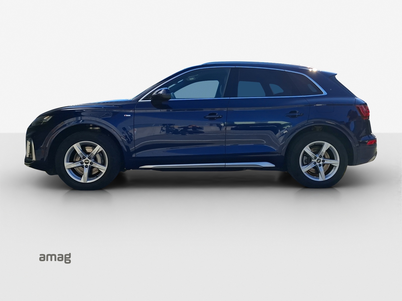 AUDI Q5 50 TFSI e PHEV S line quattro S-tronic-image-1