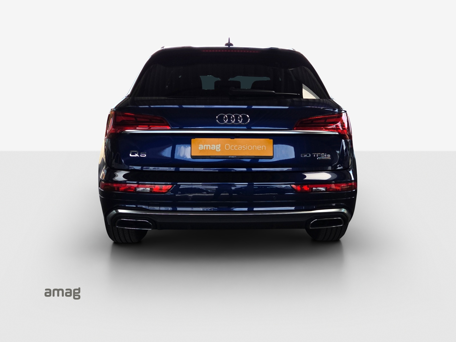 AUDI Q5 50 TFSI e PHEV S line quattro S-tronic-image-3