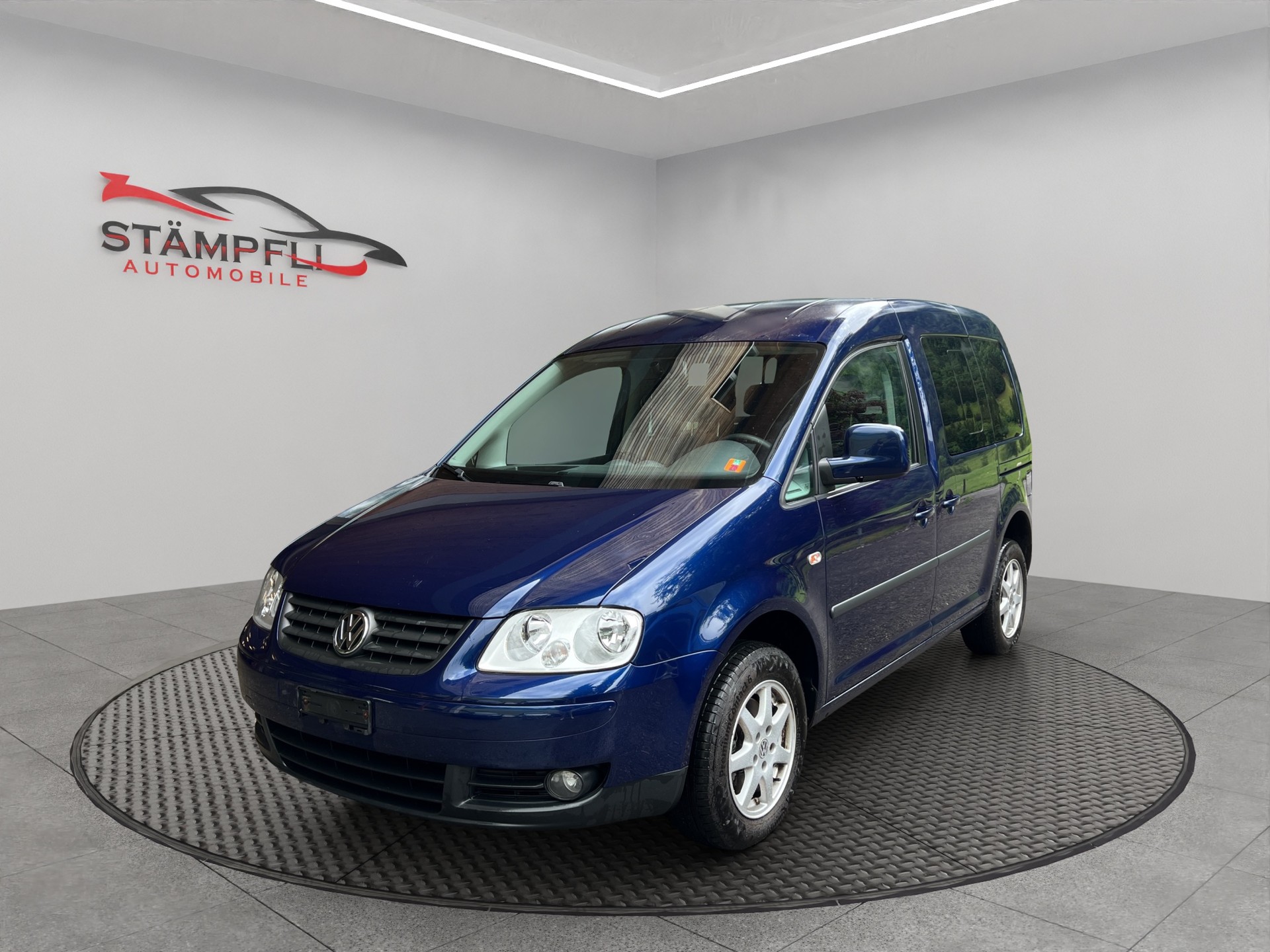 VW Caddy Life 1.9TDI PD 4Motion-image-0