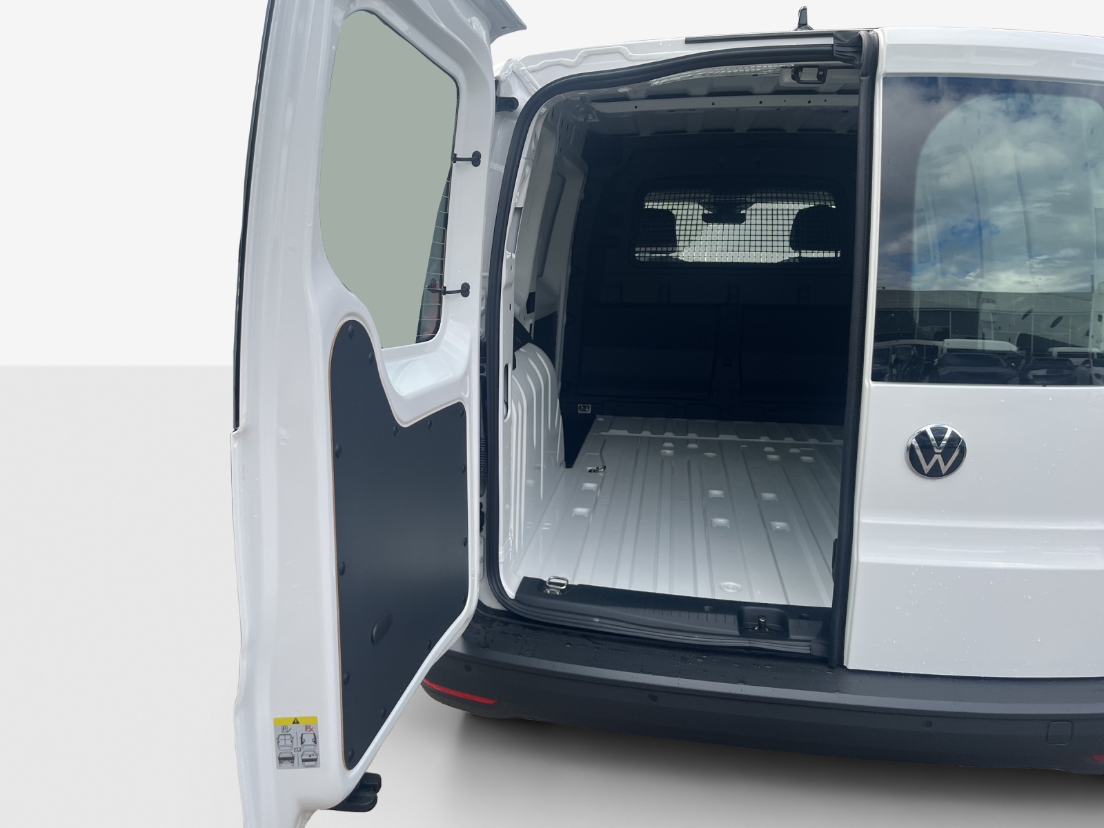 VW Caddy Cargo 2.0TDI Maxi DSG-image-14