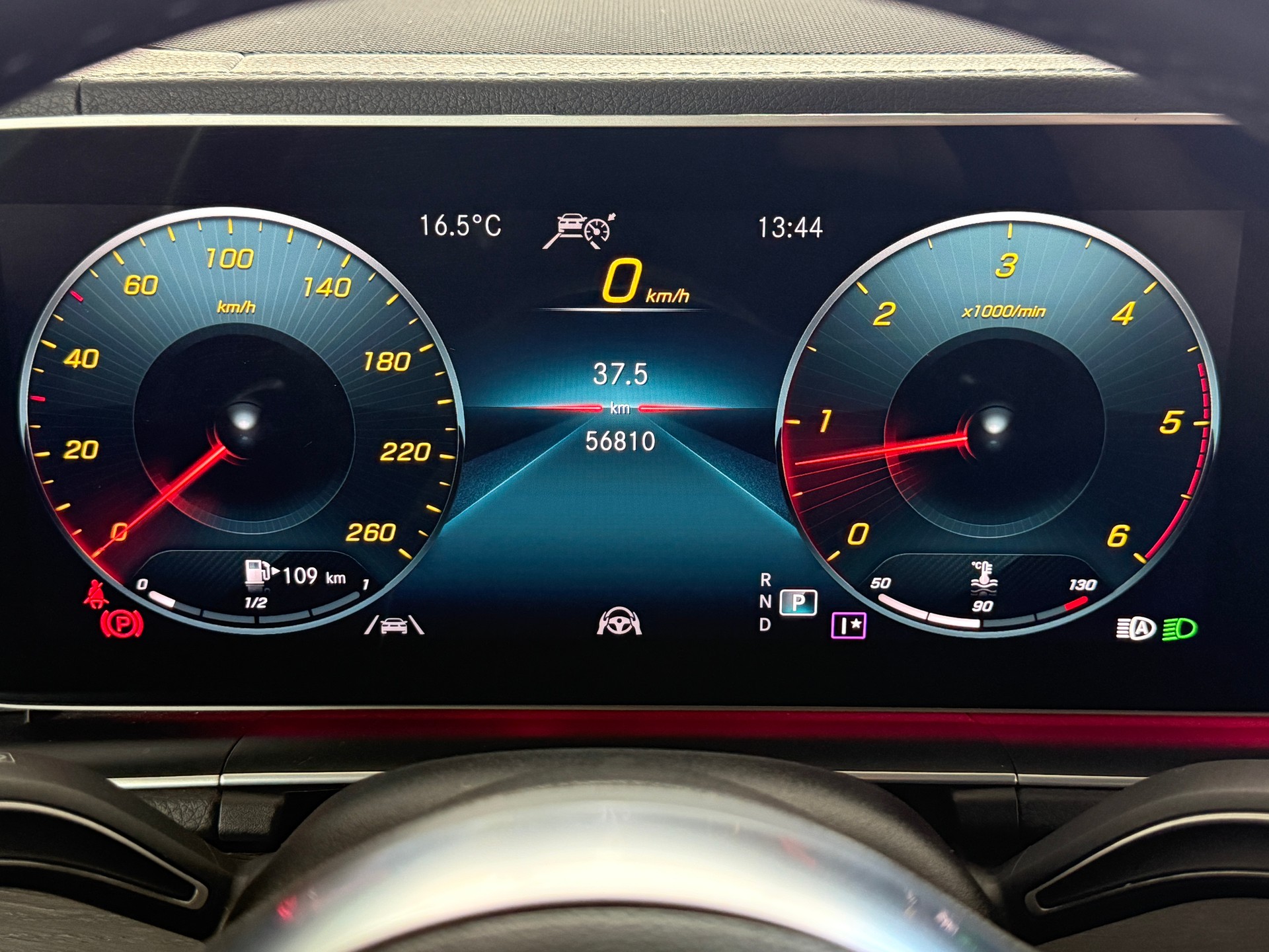 MERCEDES-BENZ GLE Coupé 400 d 4Matic AMG-LINE 9G-Tronic***ALL-BLACK***LUFTFEDERUNG***PANORAMADACH***22 ZollAlu***AMBIENTE-PLUS***-image-22