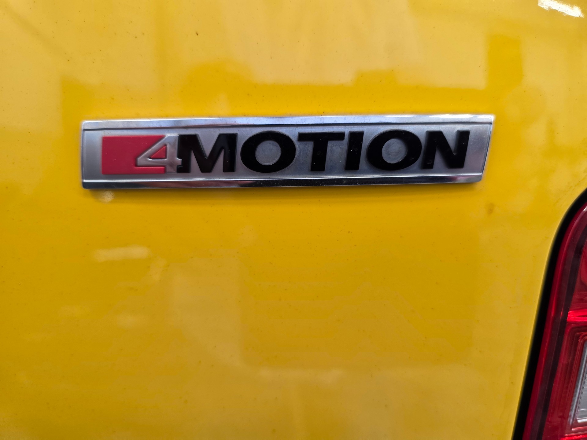 VW Caddy 2.0TDI 4Motion BlueMotion Technology DSG-image-14