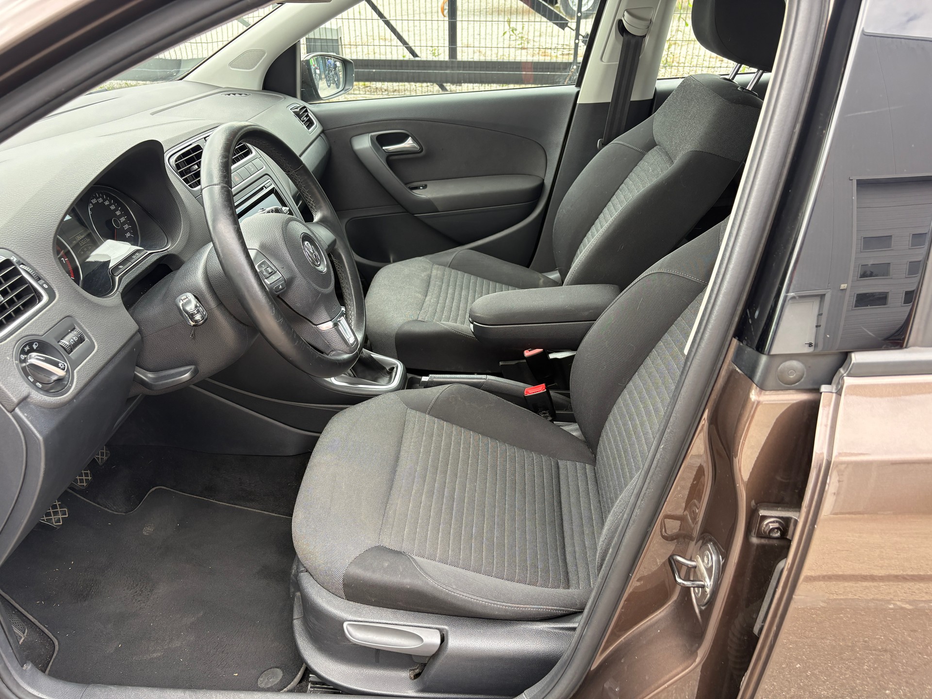 VW Polo 1.2 TSI BlueMotion Technology Comfortline-image-8
