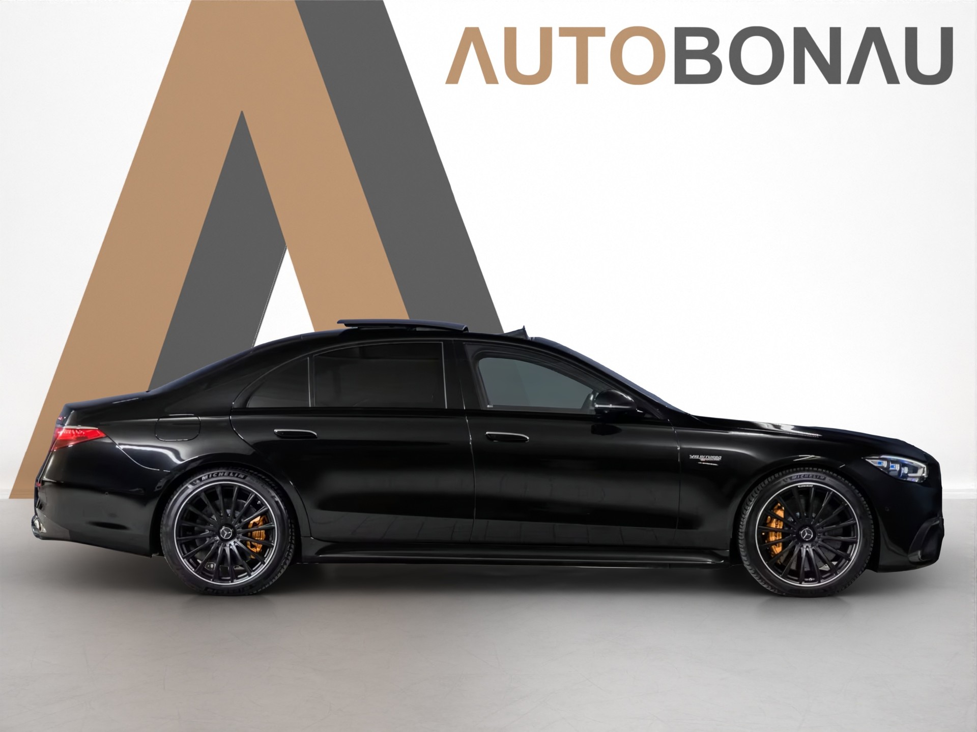 MERCEDES-BENZ S 63 V8 AMG E Performance 4matic+ lang-image-4