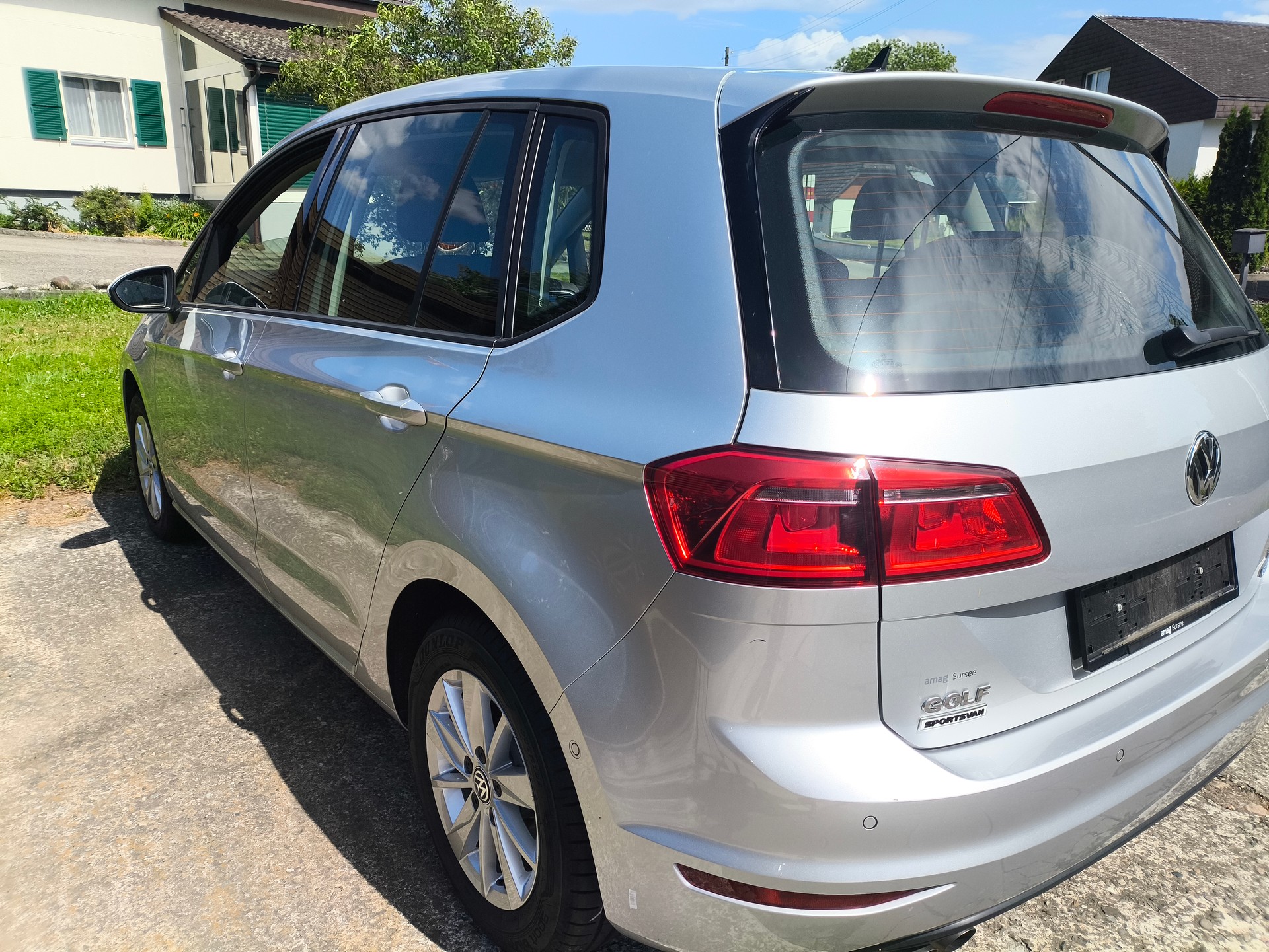 VW Golf Sportsvan 1.4 TSI Lounge DSG-image-7