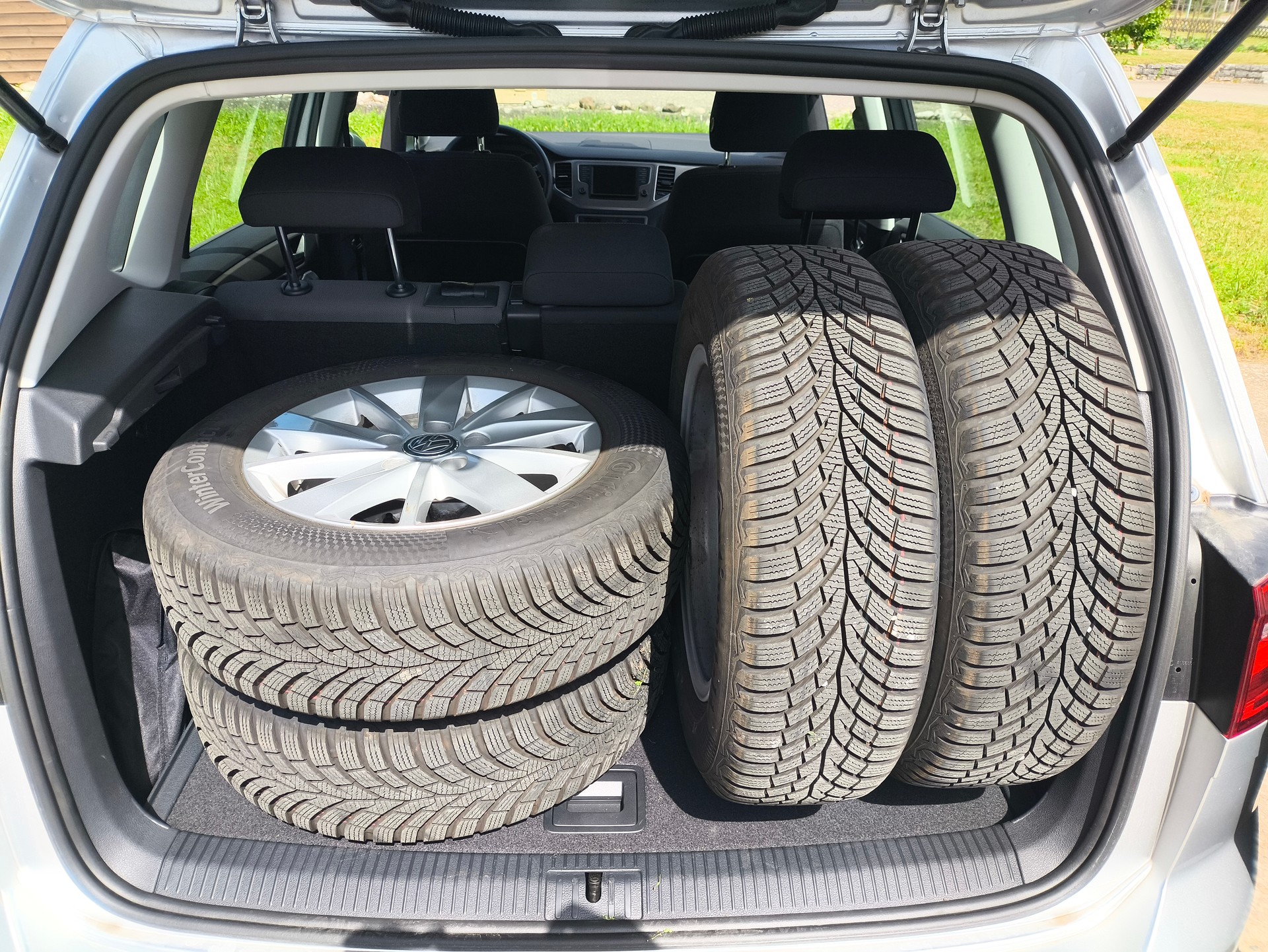 VW Golf Sportsvan 1.4 TSI Lounge DSG-image-13