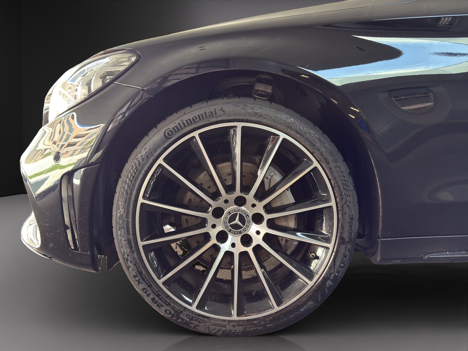 MERCEDES-BENZ C 220 d Swiss Star AMG Line 4Matic 9G-Tronic-image-8
