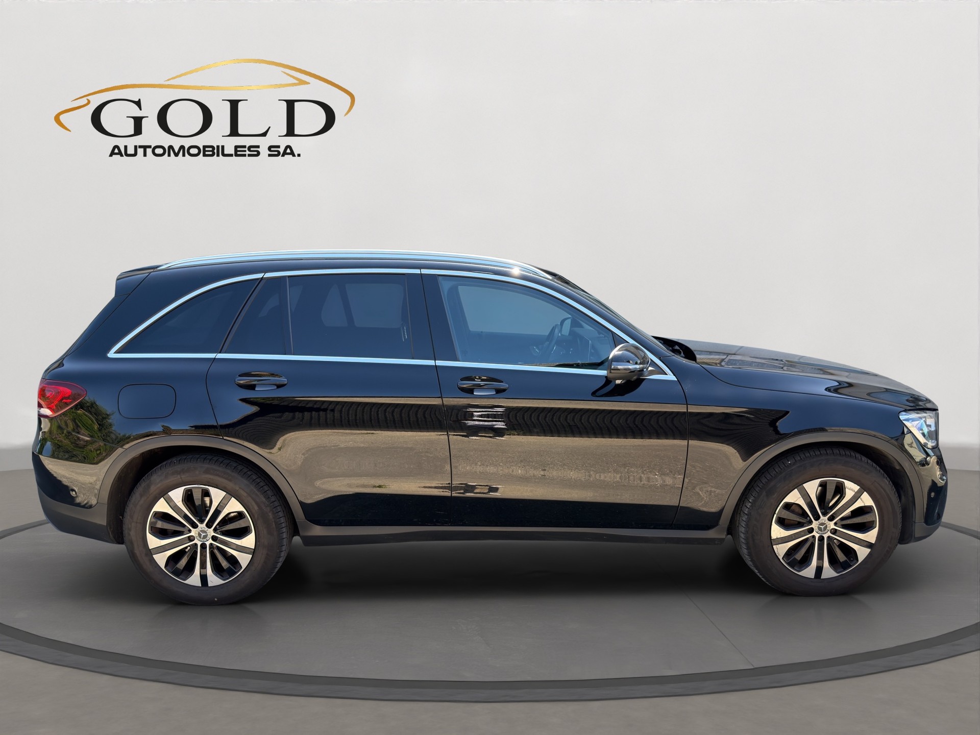 MERCEDES-BENZ GLC 200 4Matic 9G-Tronic-image-12