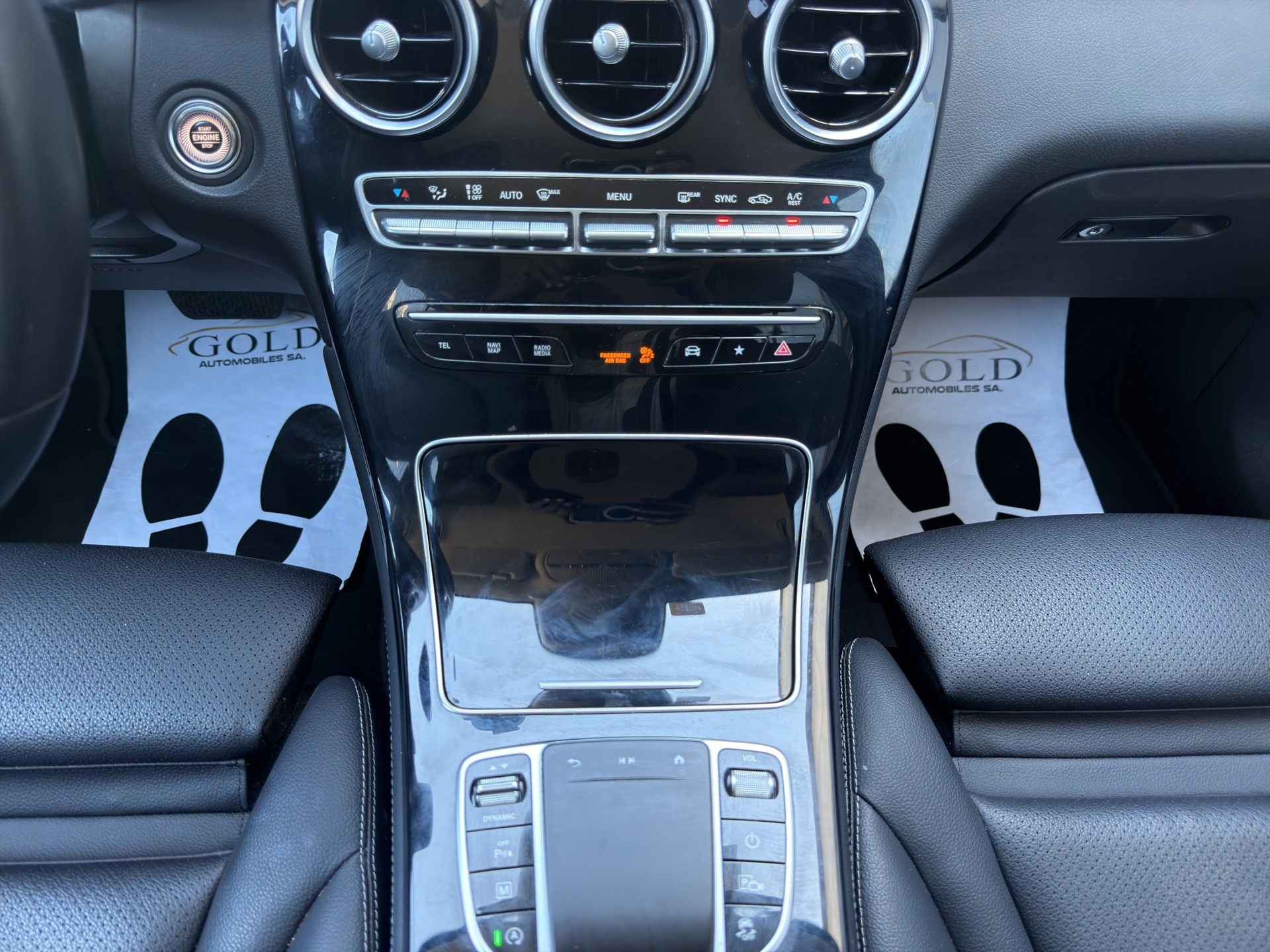 MERCEDES-BENZ GLC 200 4Matic 9G-Tronic-image-8