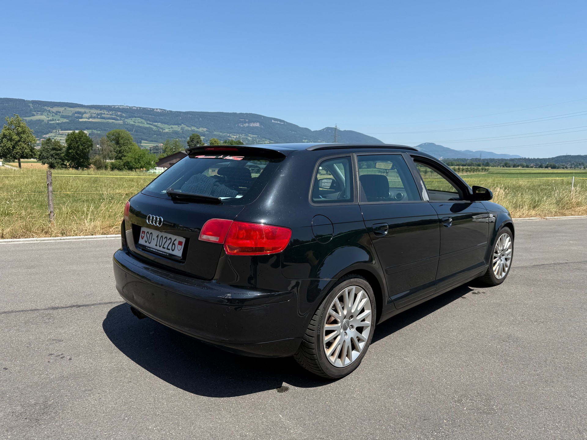 AUDI A3 Sportback 1.8 Turbo FSI Ambiente-image-6