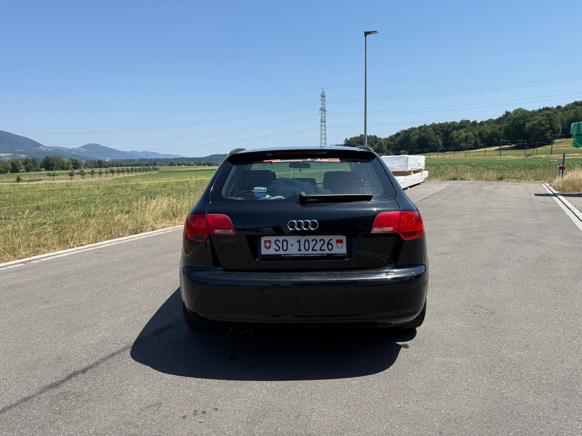 AUDI A3 Sportback 1.8 Turbo FSI Ambiente-image-4