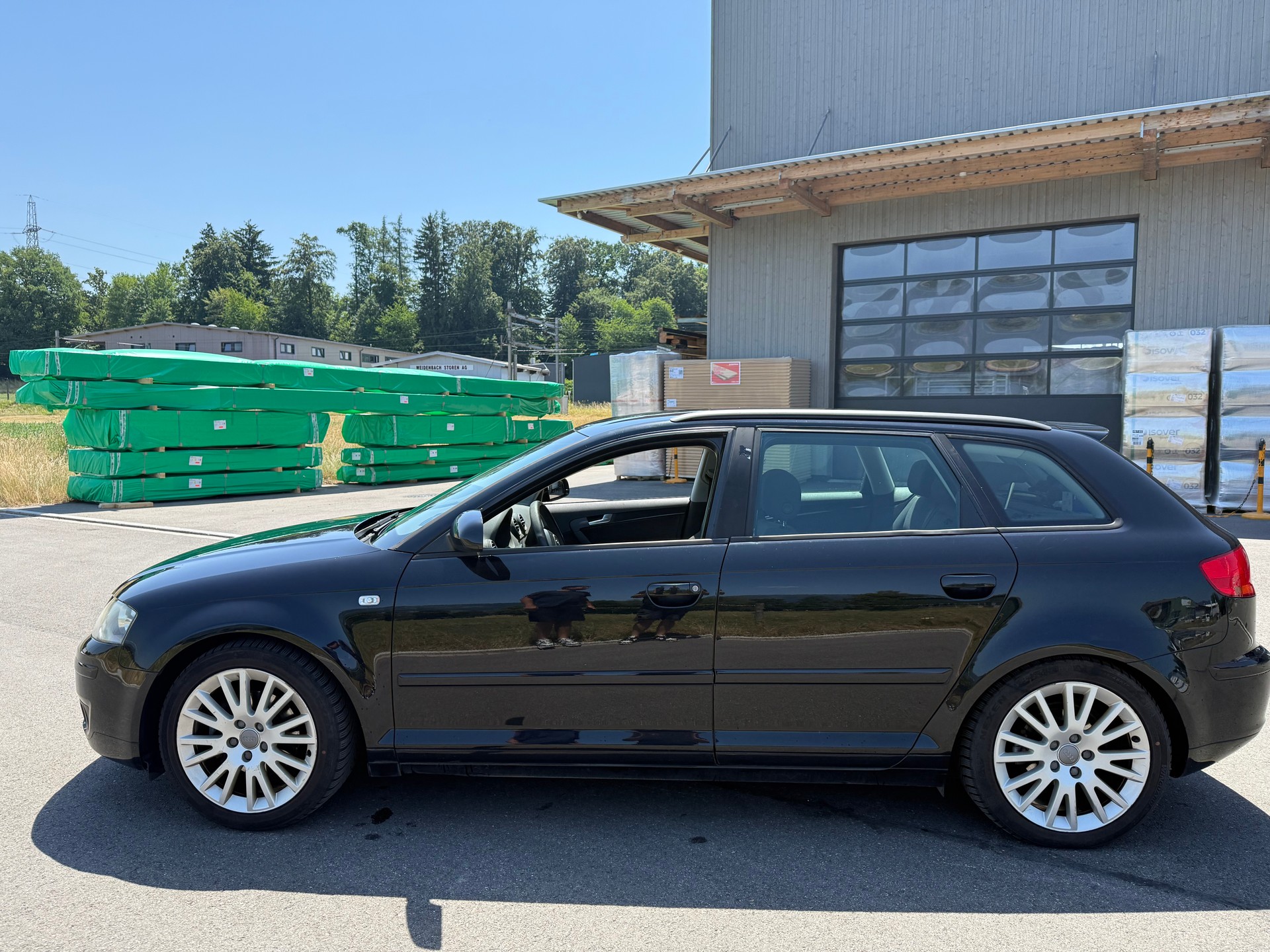 AUDI A3 Sportback 1.8 Turbo FSI Ambiente-image-3