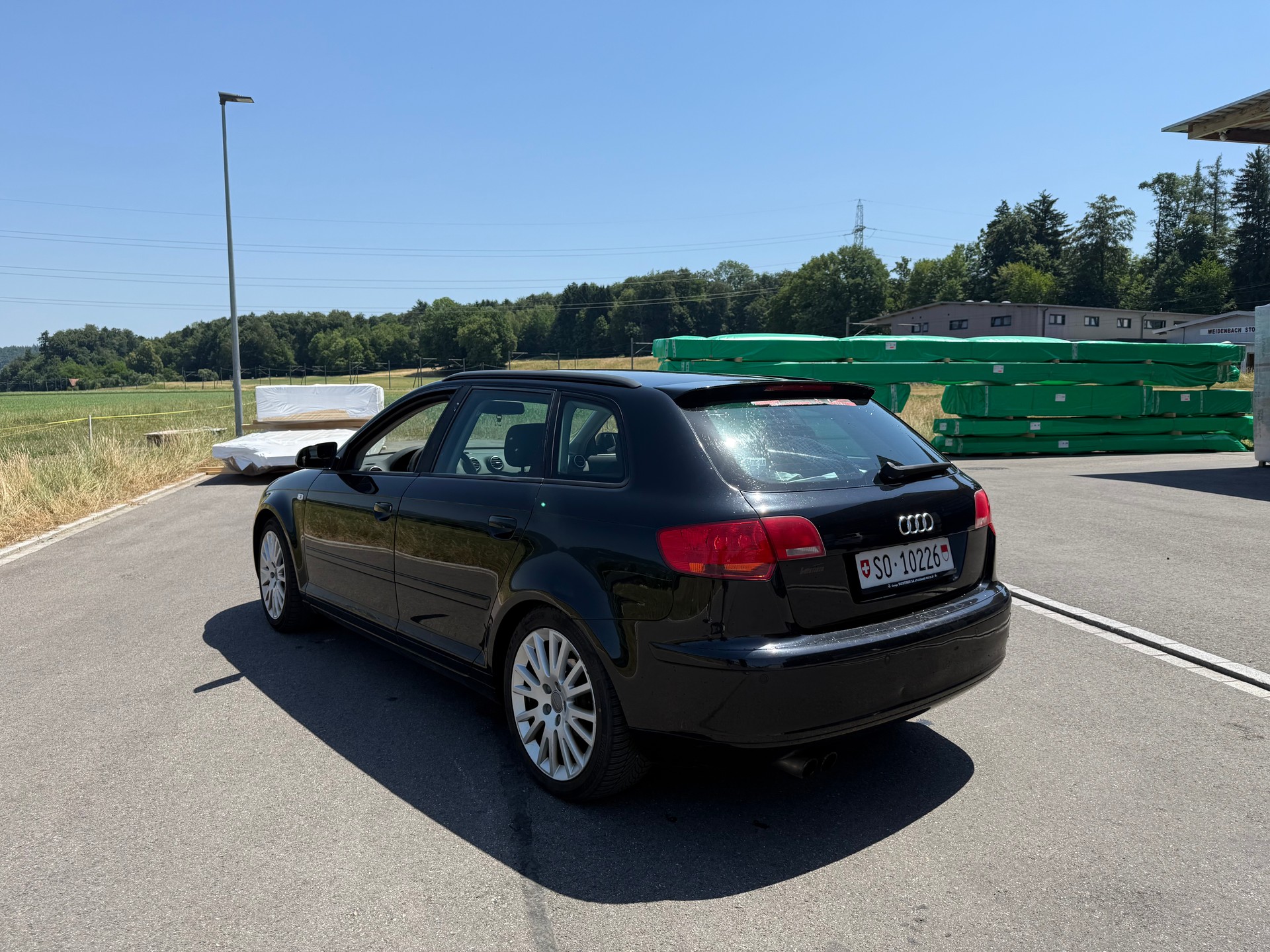 AUDI A3 Sportback 1.8 Turbo FSI Ambiente-image-5