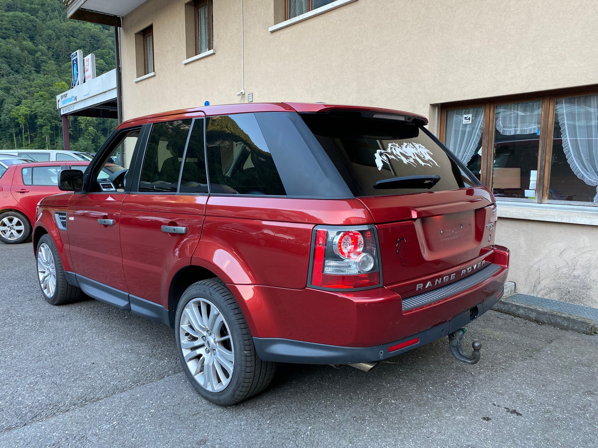 LAND ROVER Range Rover Sport 3.0 TDV6 HSE Automatic-image-10