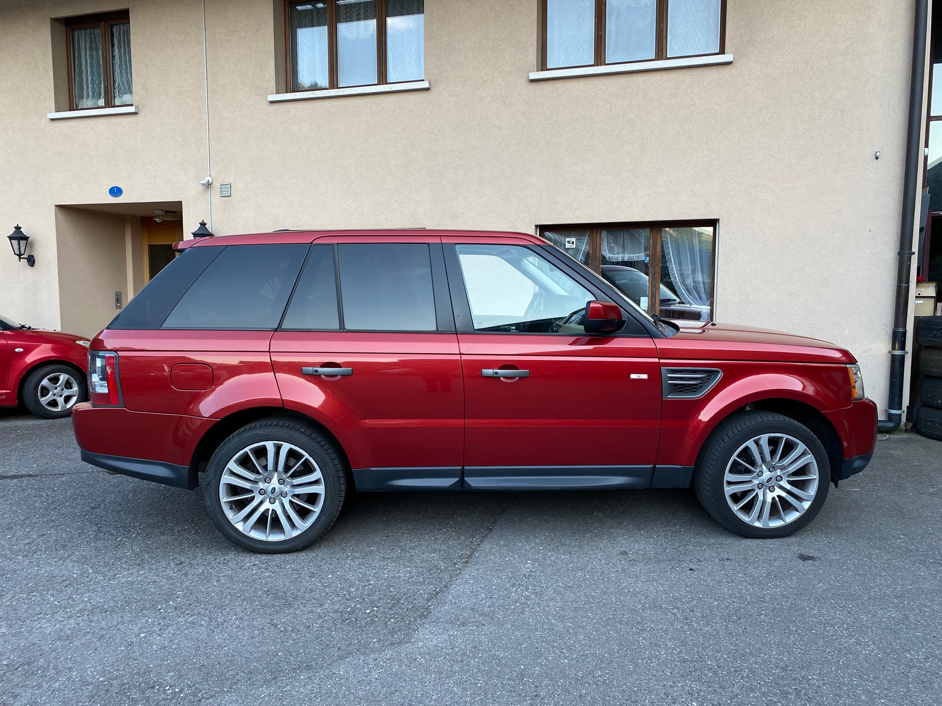 LAND ROVER Range Rover Sport 3.0 TDV6 HSE Automatic-image-14