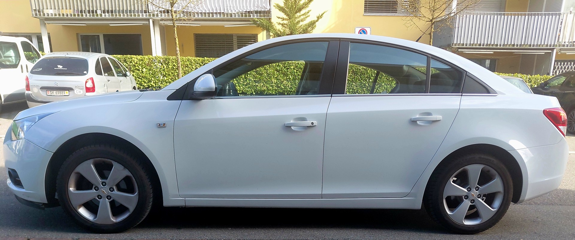 CHEVROLET Cruze 1.8 100 Edition-image-3