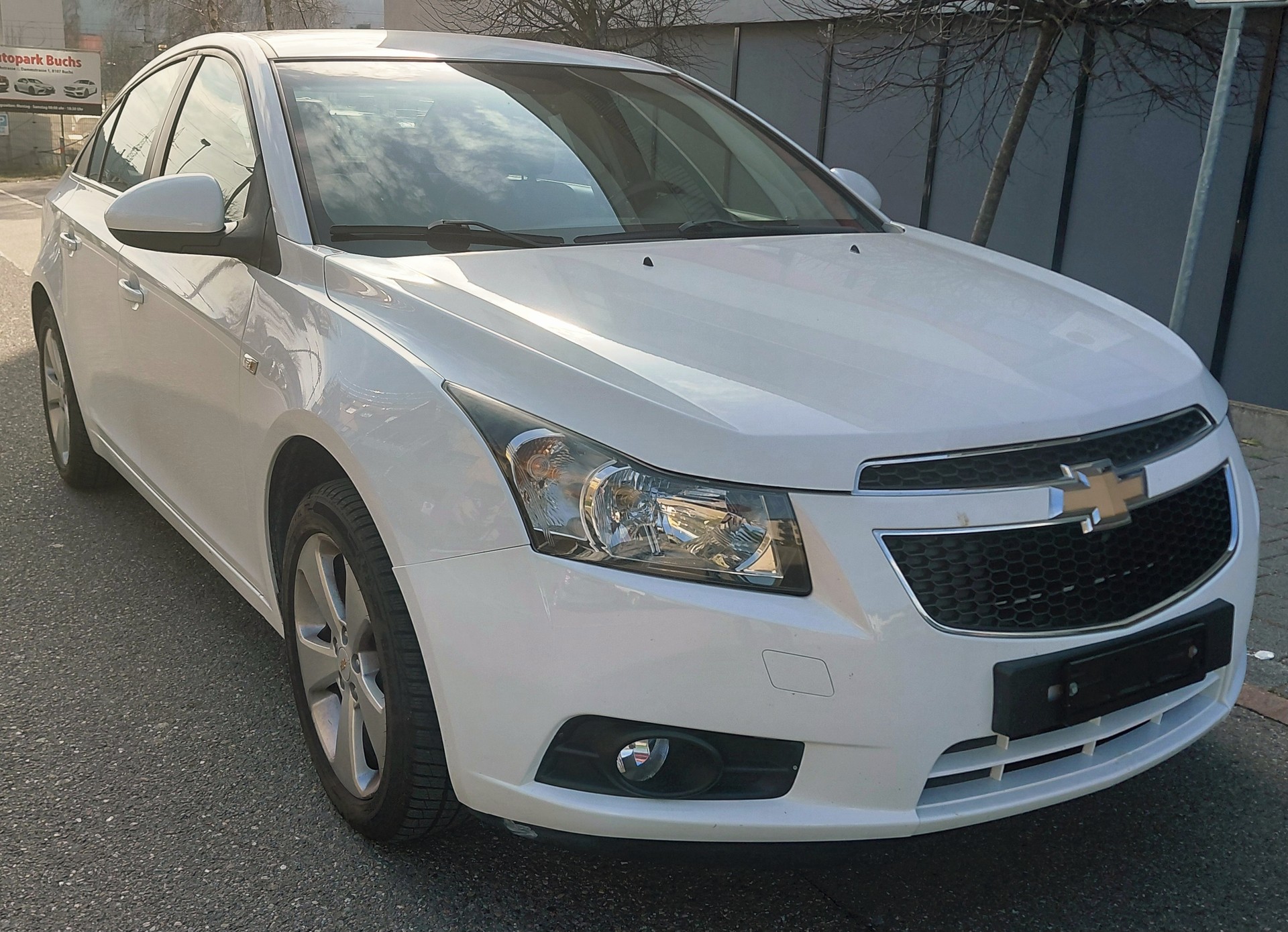 CHEVROLET Cruze 1.8 100 Edition-image-1