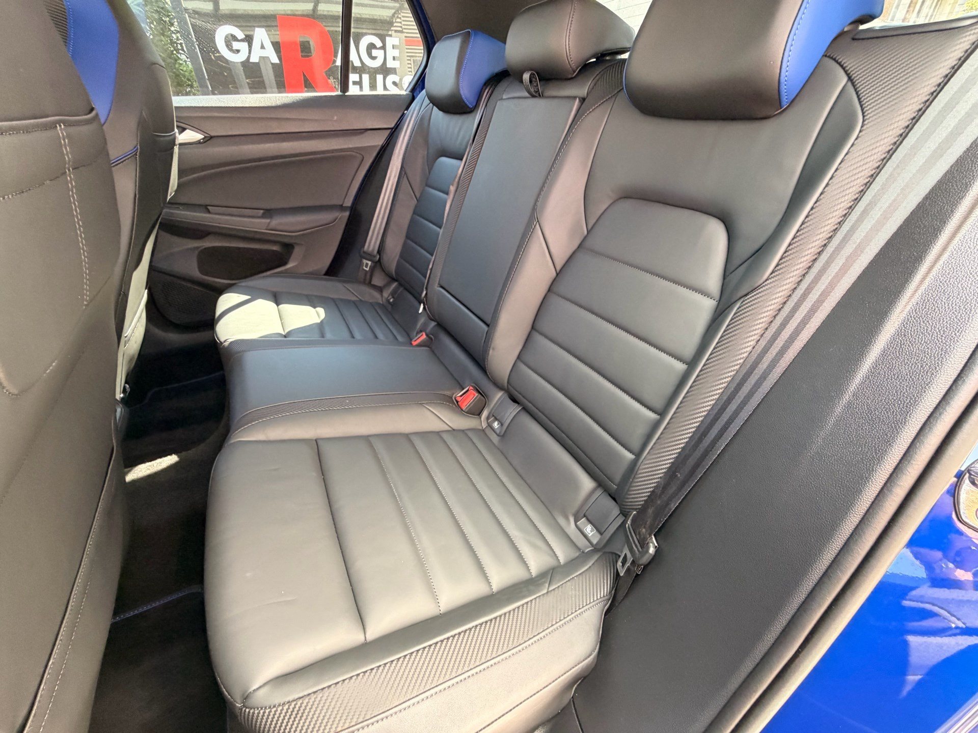 VW Golf R 2.0 TSI 333 PS 4MOTION *** AKRAPOVIC ABGAS & LEDER NAPPA ***-image-28