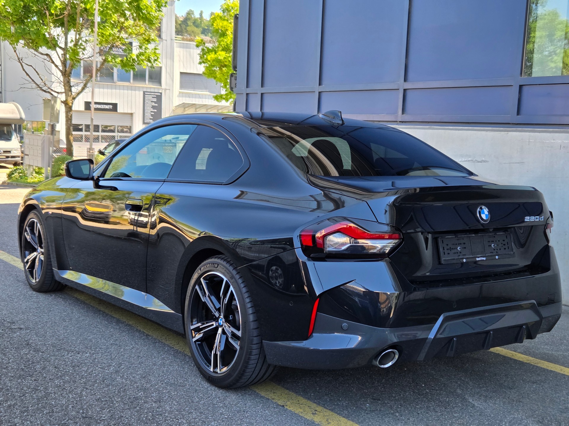 BMW 220d M Sport-image-3