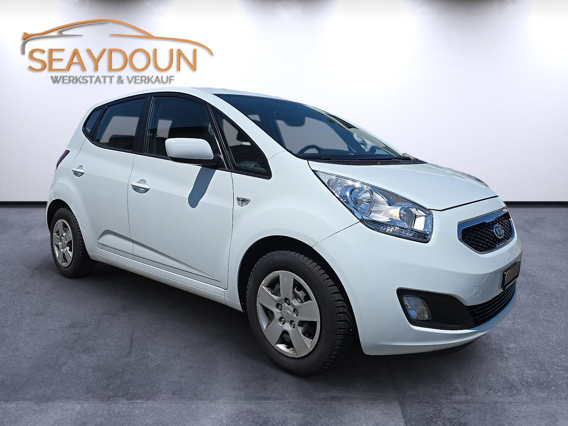 KIA Venga 1.6 CVVT Style Automatic-image-1