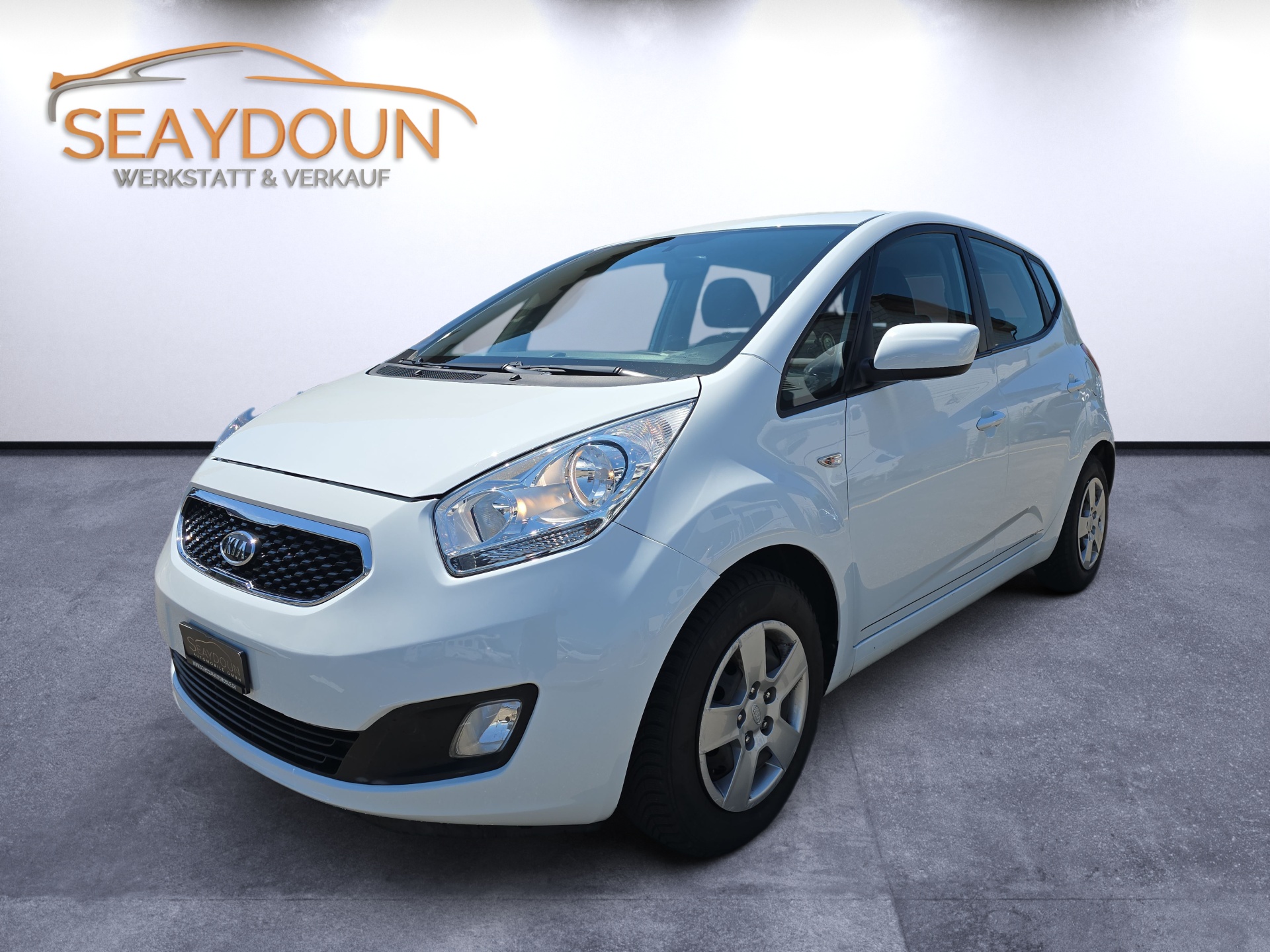 KIA Venga 1.6 CVVT Style Automatic-image-0