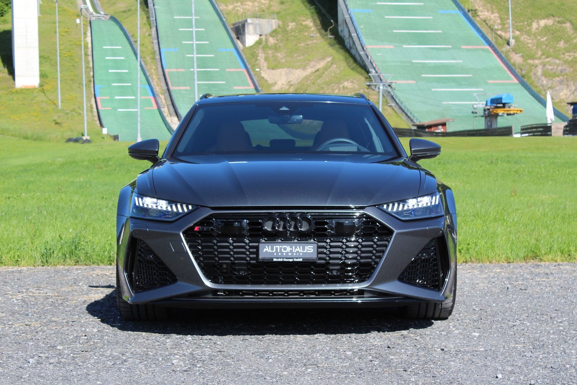 AUDI RS6 Avant 4.0 TFSI V8 quattro-image-1