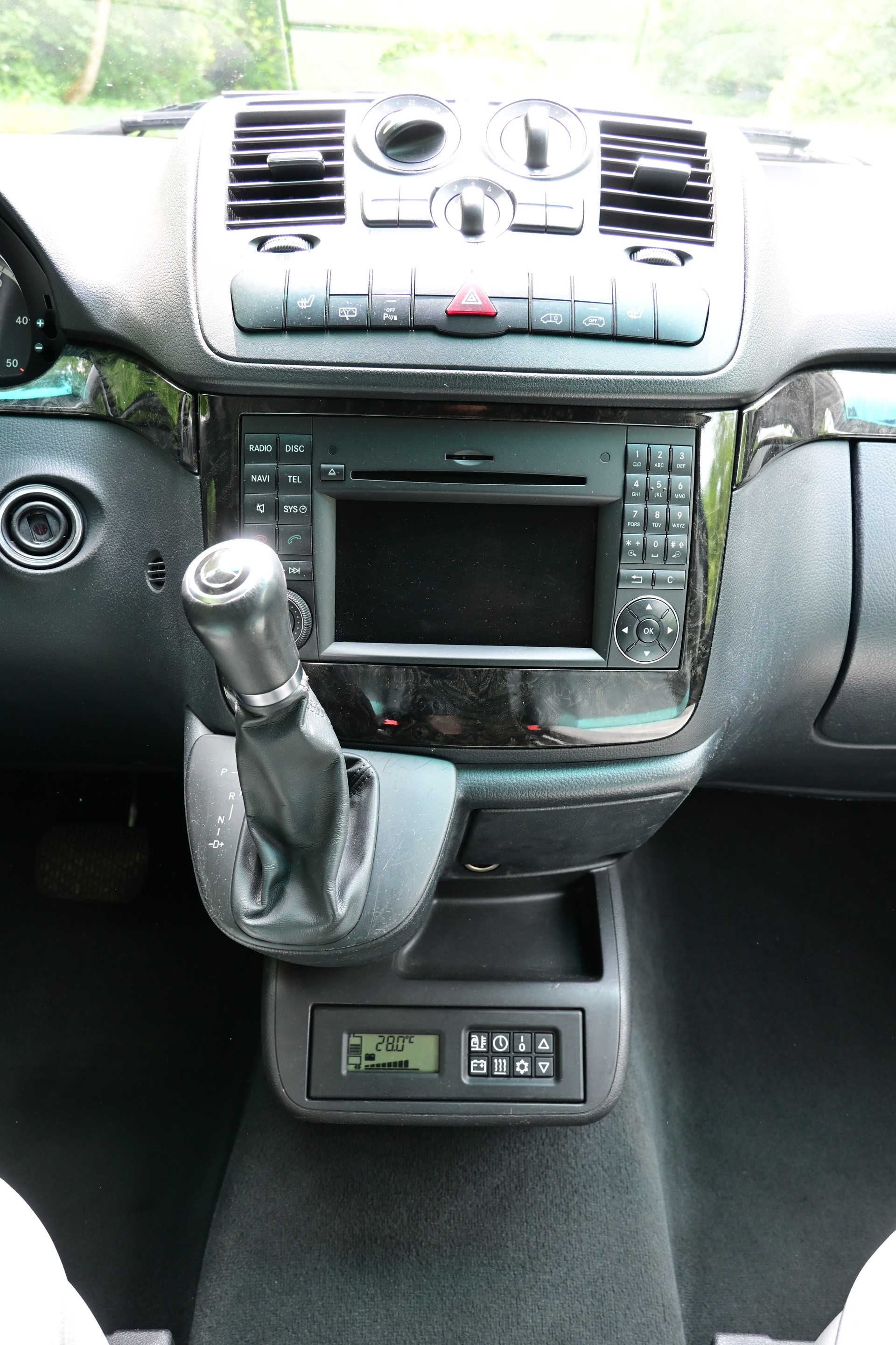 MERCEDES-BENZ Viano Marco Polo 2.2 CDI Aut. 4-Matic-image-19