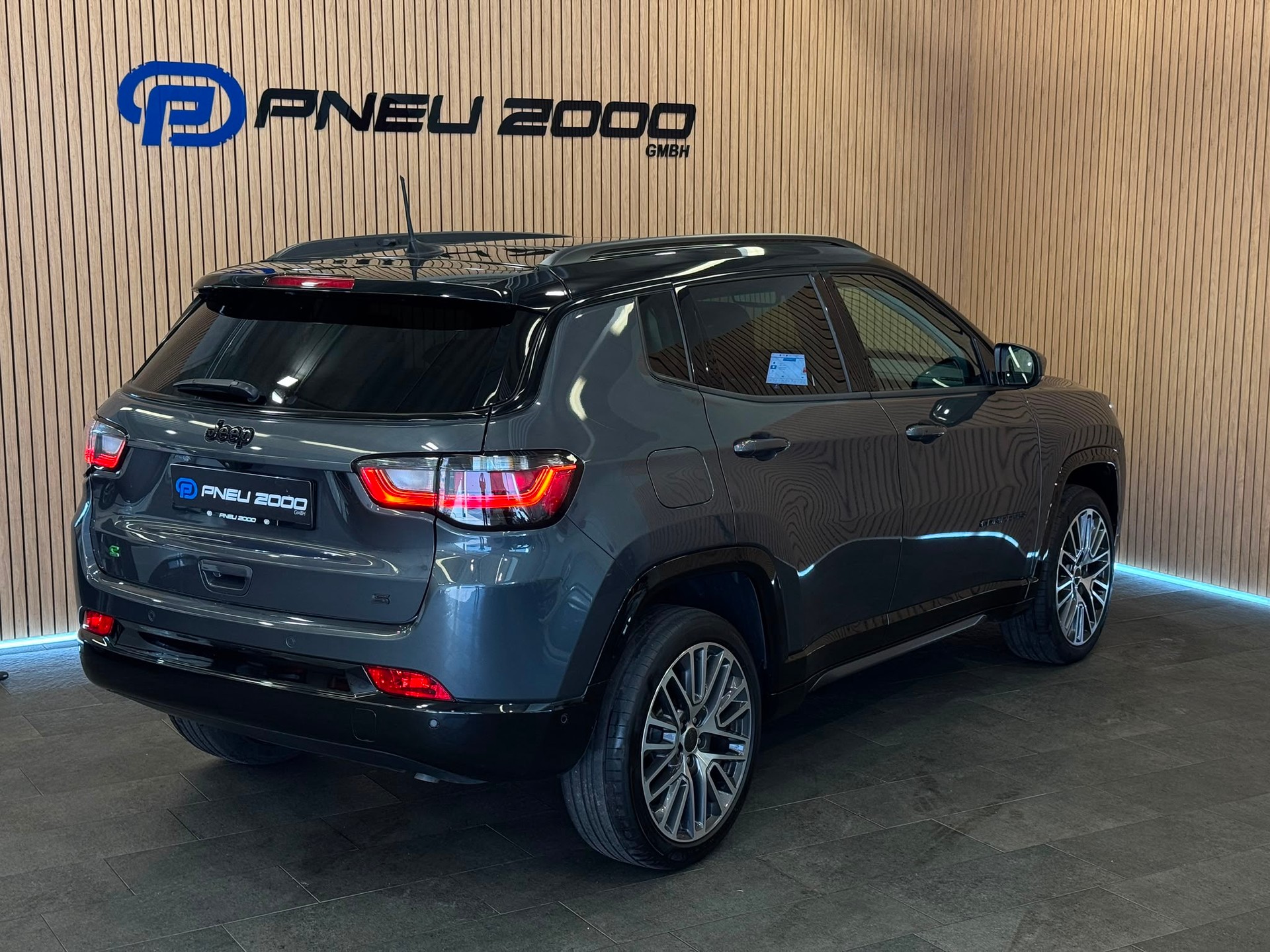 JEEP Compass 4x2 1.5 T MHEV Swiss Limited-image-5