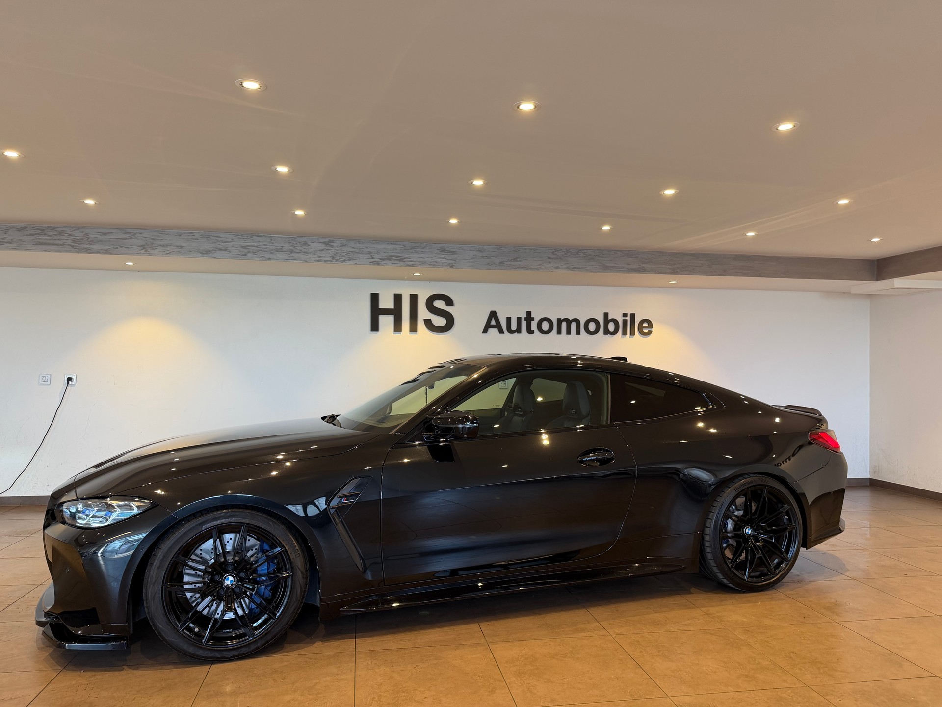 BMW M4 Competition xDrive Coupé-image-3