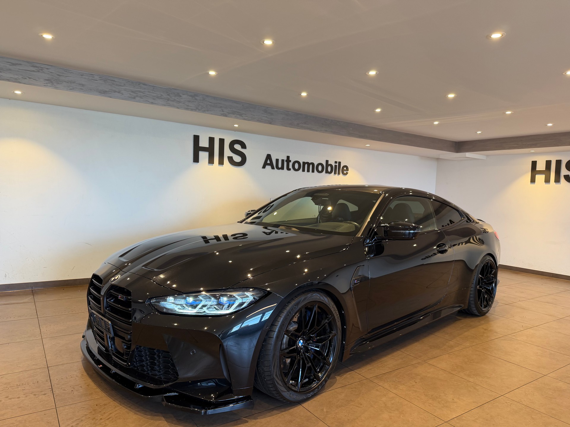 BMW M4 Competition xDrive Coupé-image-2