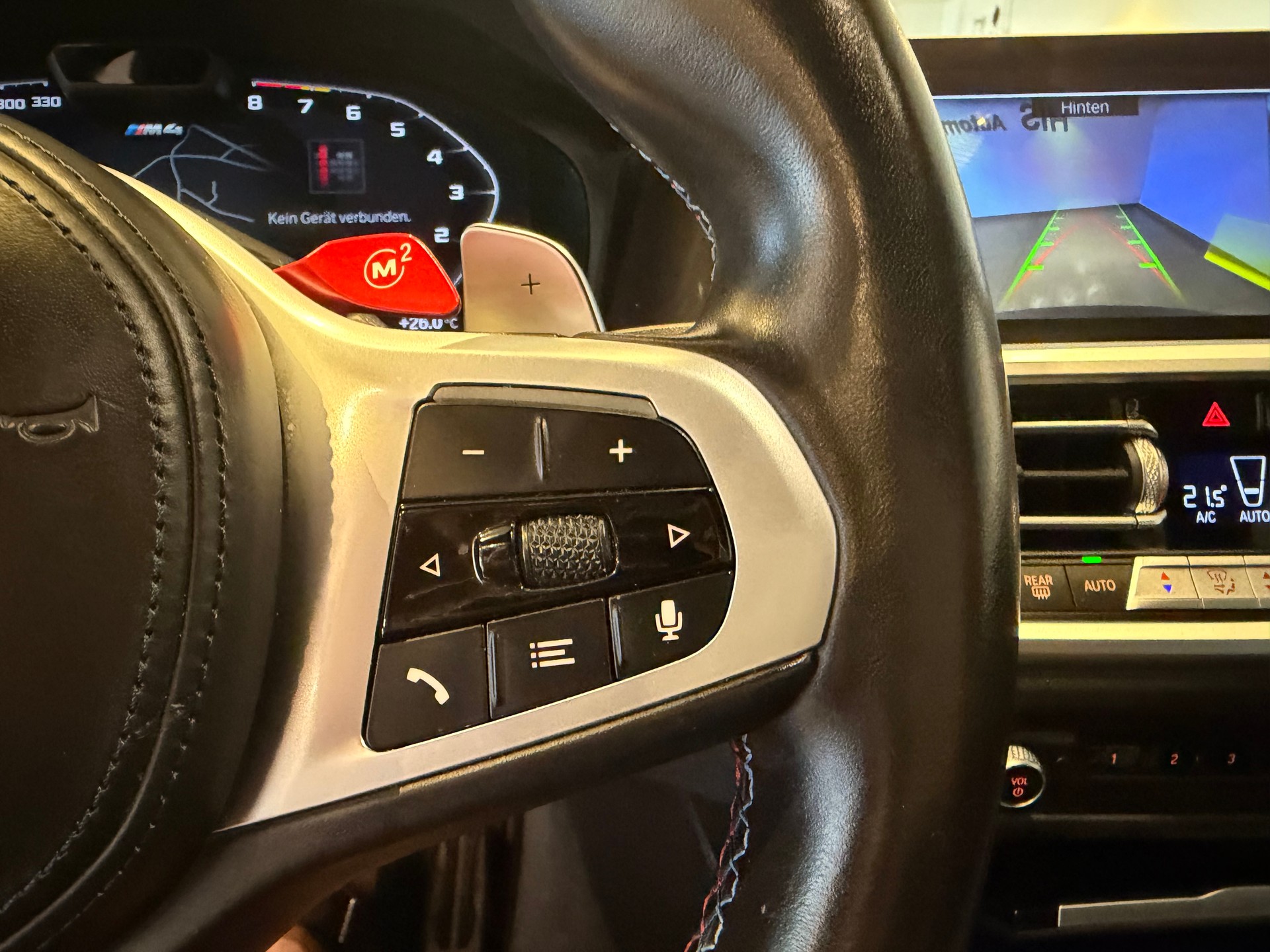 BMW M4 Competition xDrive Coupé-image-15
