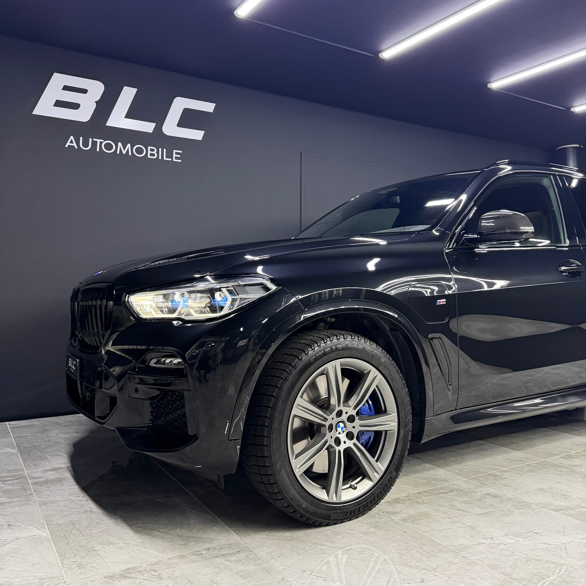 BMW X5 xDrive45e M Sport Steptronic-image-1