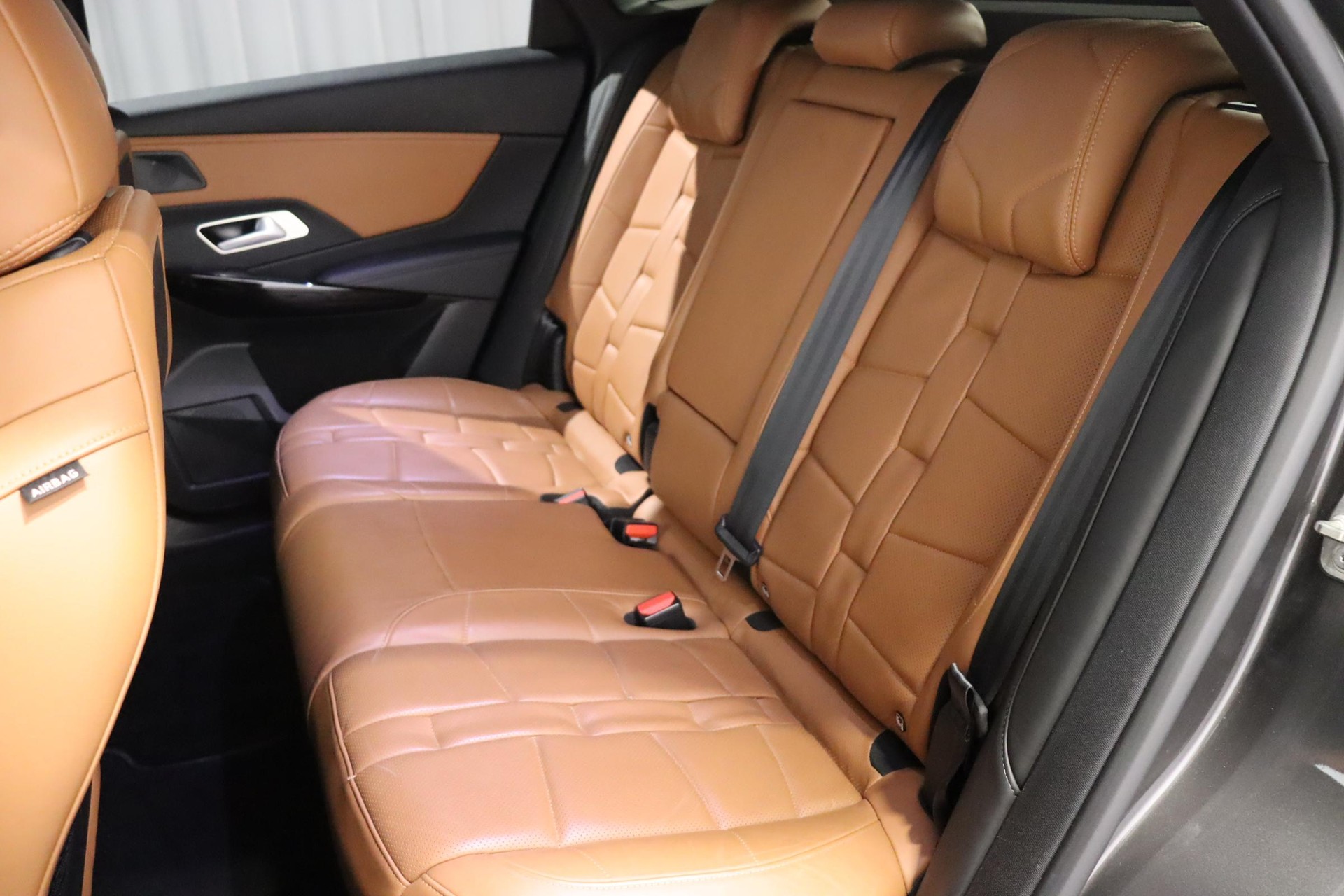 DS AUTOMOBILES 7 Crossback 1.6 PureTech 225 Rivoli-image-5