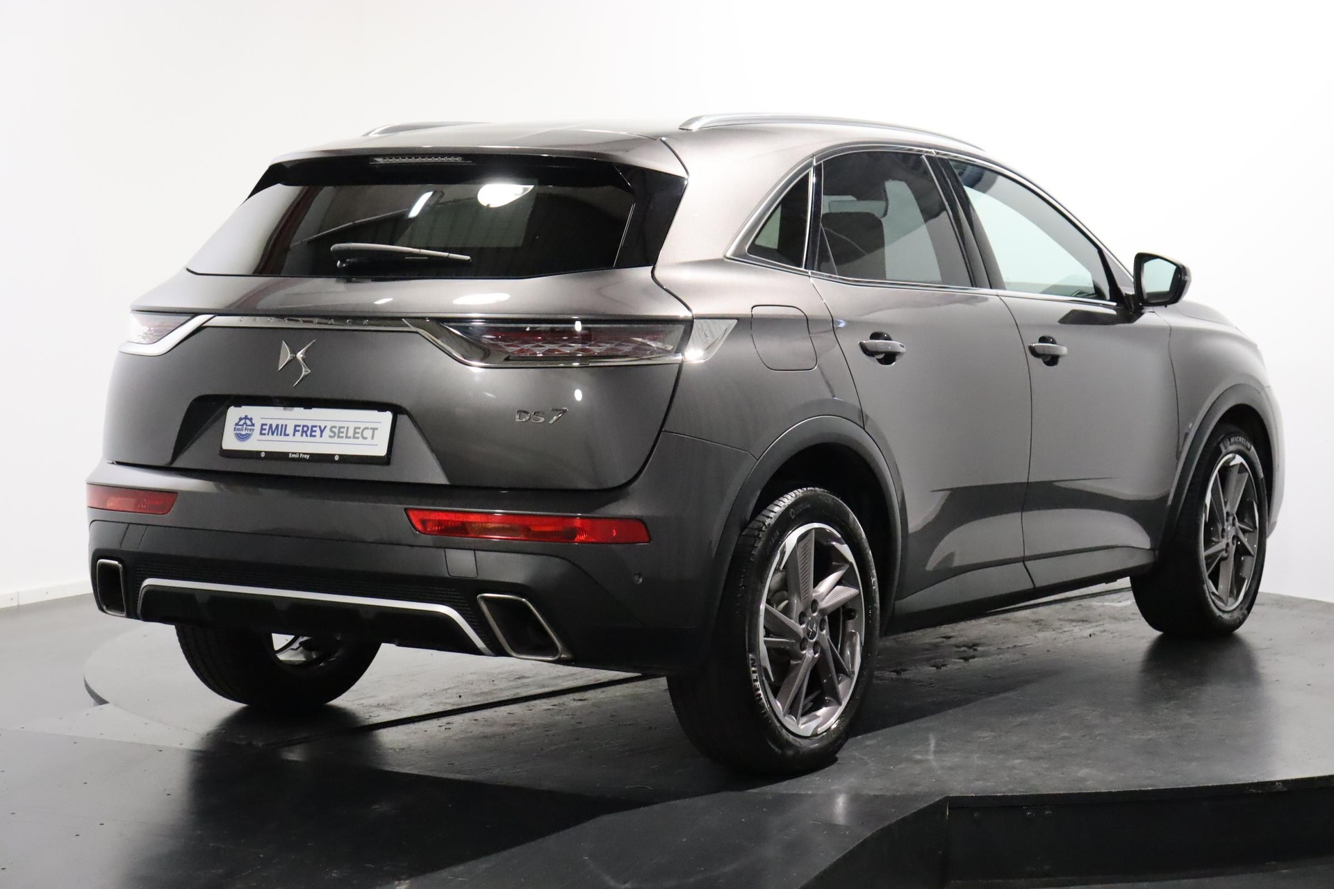 DS AUTOMOBILES 7 Crossback 1.6 PureTech 225 Rivoli-image-2