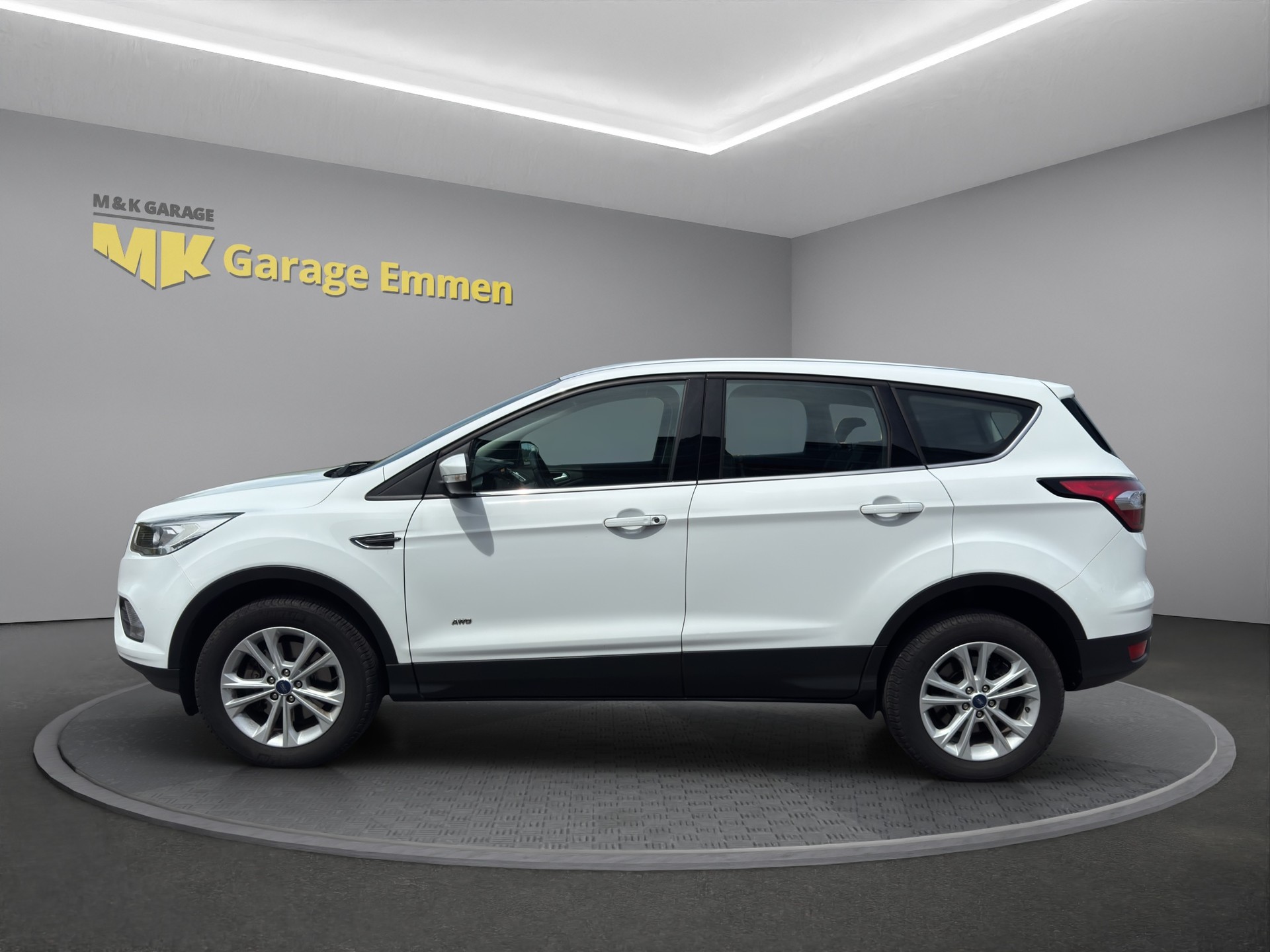FORD Kuga 2.0 TDCi Titanium 4WD PowerShift-showroom-element-1