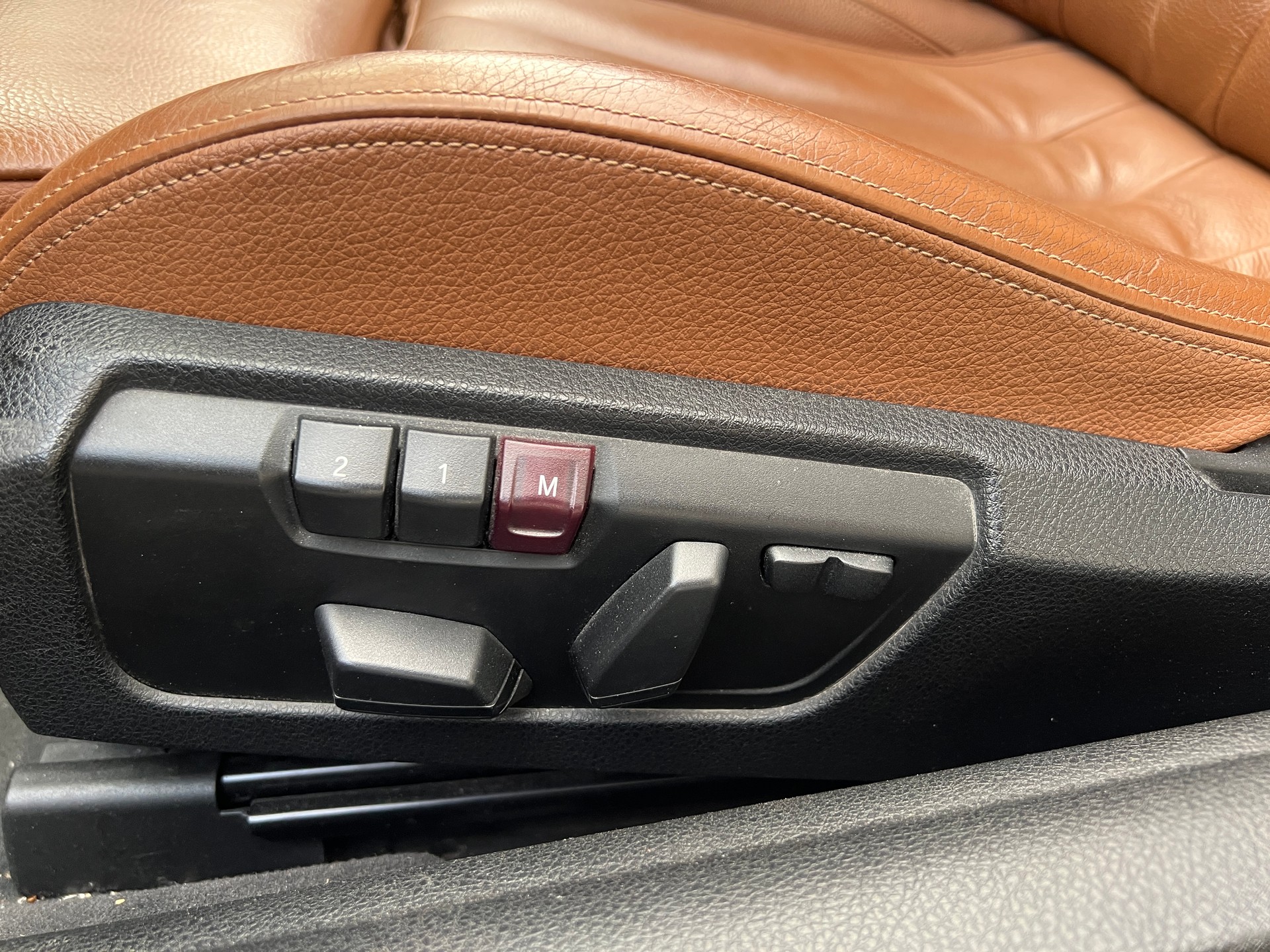 BMW 435i Cabriolet Sport Line-image-12