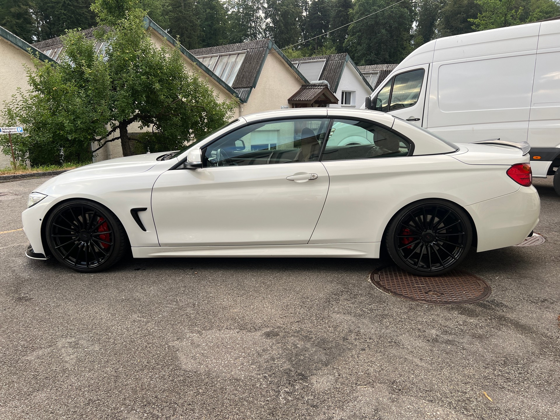 BMW 435i Cabriolet Sport Line-image-9