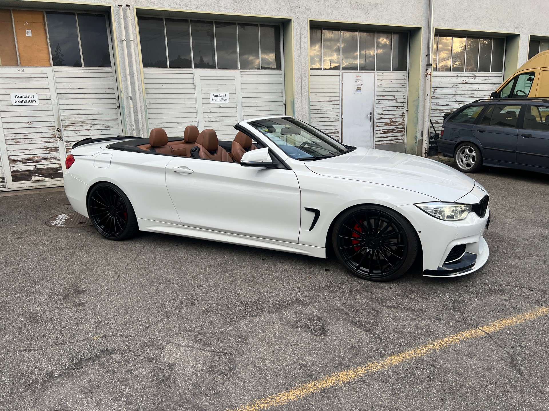 BMW 435i Cabriolet Sport Line-image-3