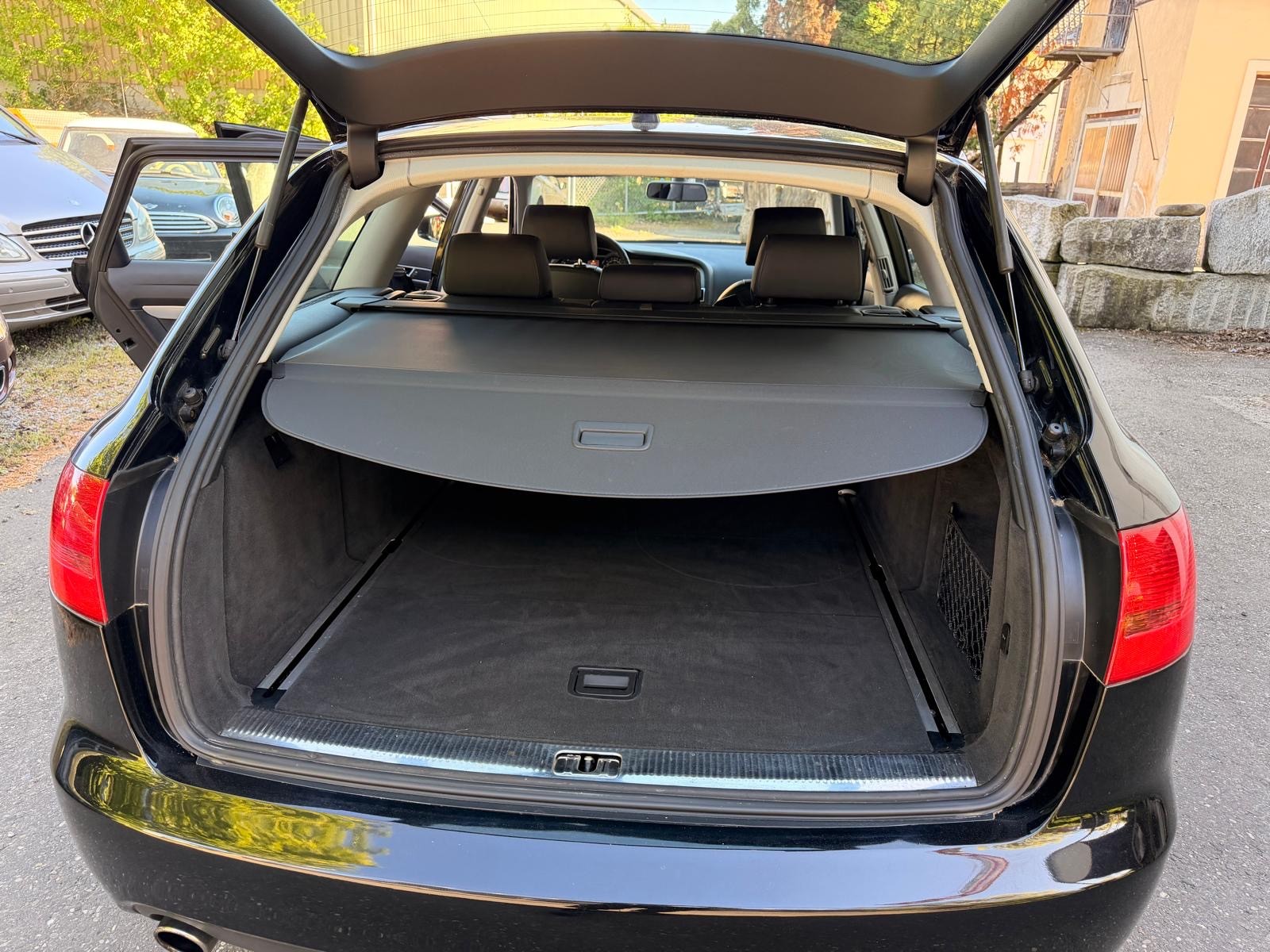 AUDI A6 Avant 2.8 V6 FSI multitronic-image-12